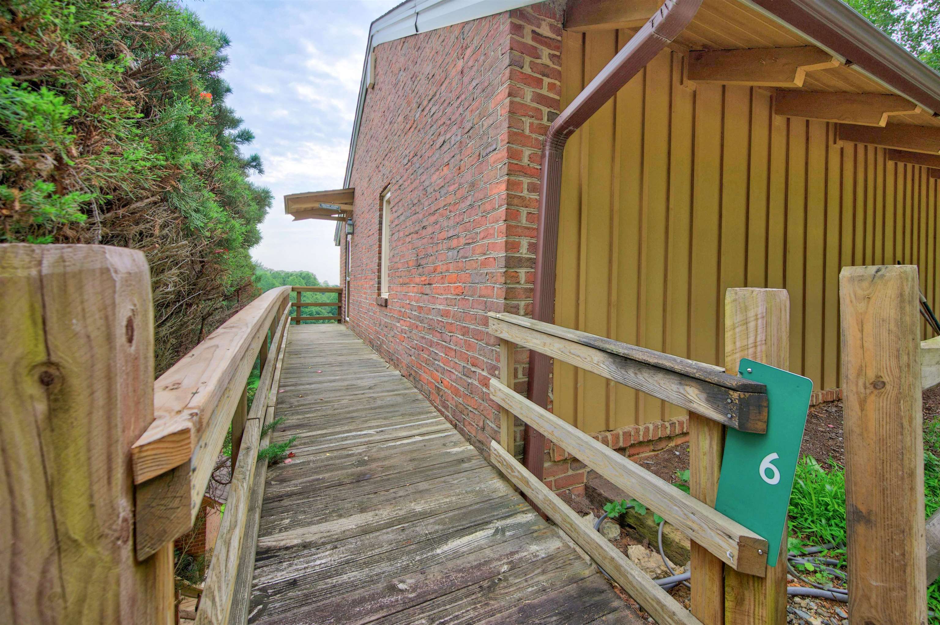6 Doe Highlands Drive Hillsville VA 24343