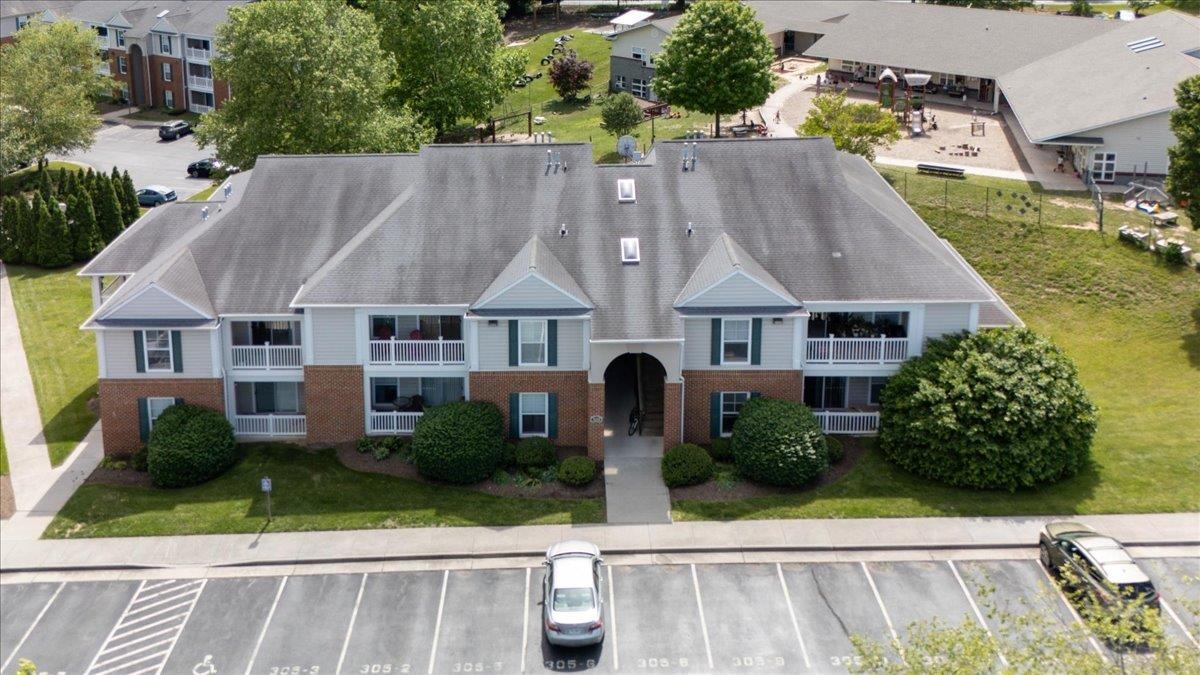 305 N Knollwood Drive Blacksburg VA 24060