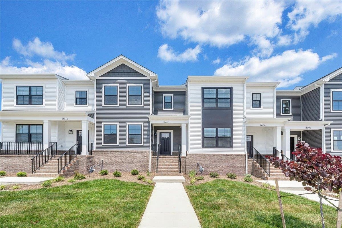 2010 Kyles Way Blacksburg VA 24060