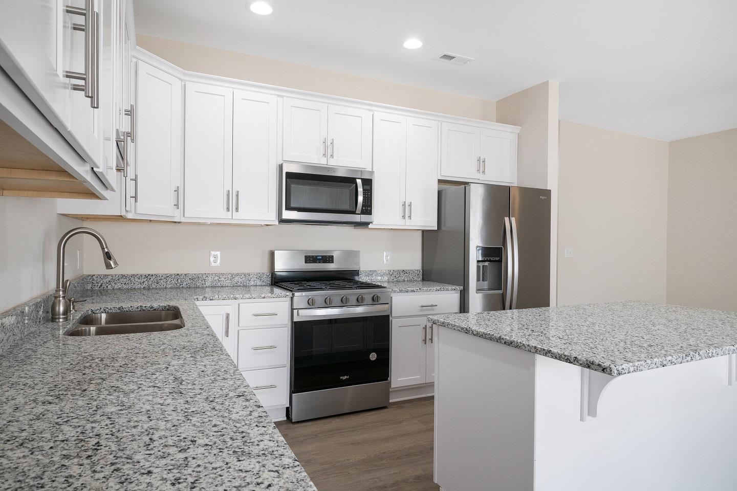 6139 Warren Newcomb Drive Fairlawn VA 24141