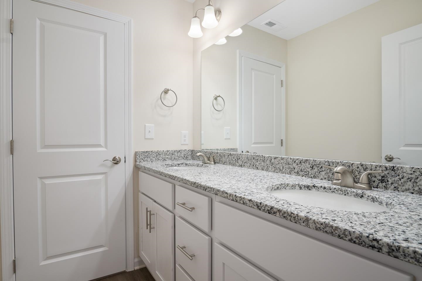 6139 Warren Newcomb Drive Fairlawn VA 24141