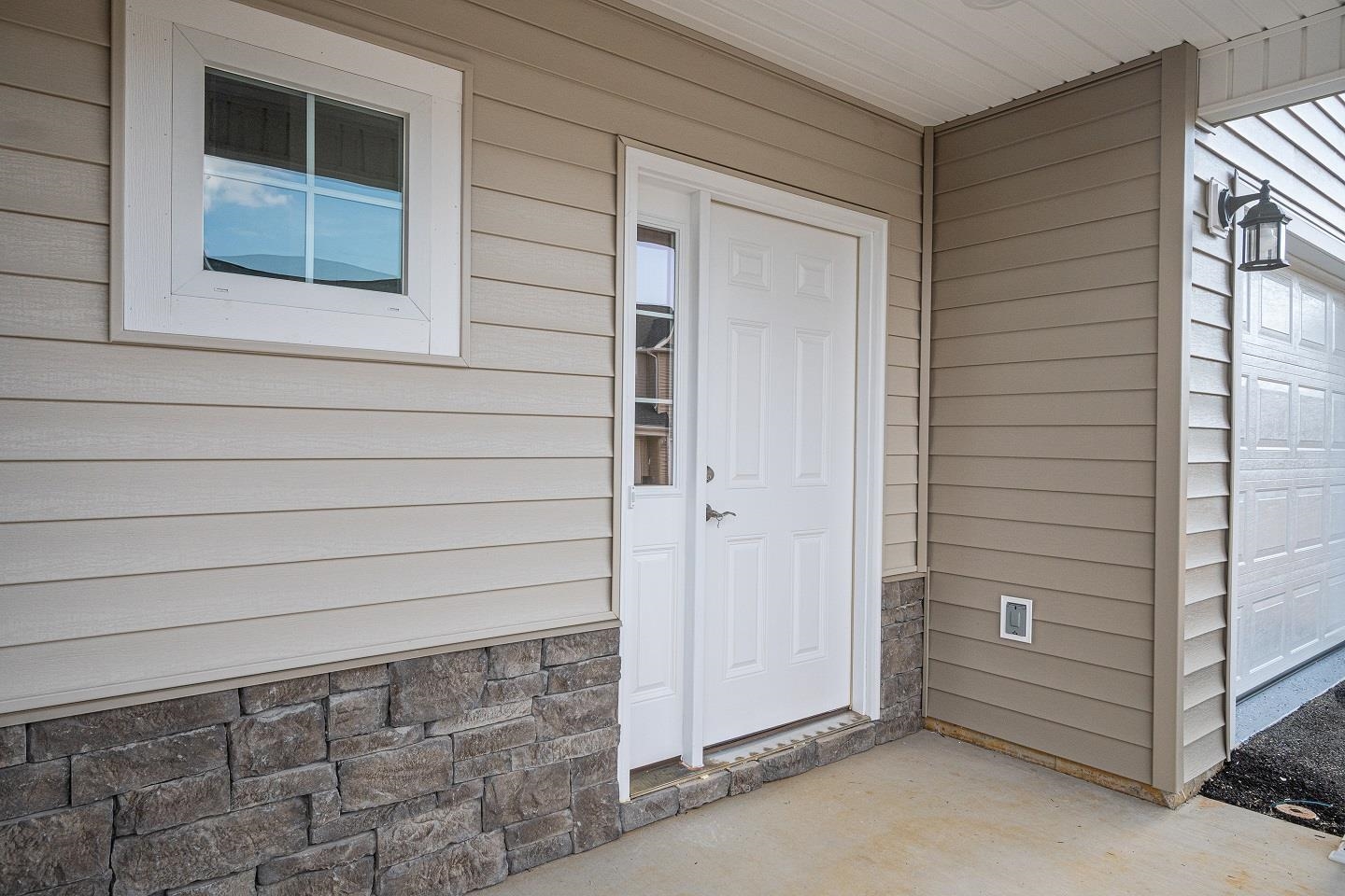 6139 Warren Newcomb Drive Fairlawn VA 24141