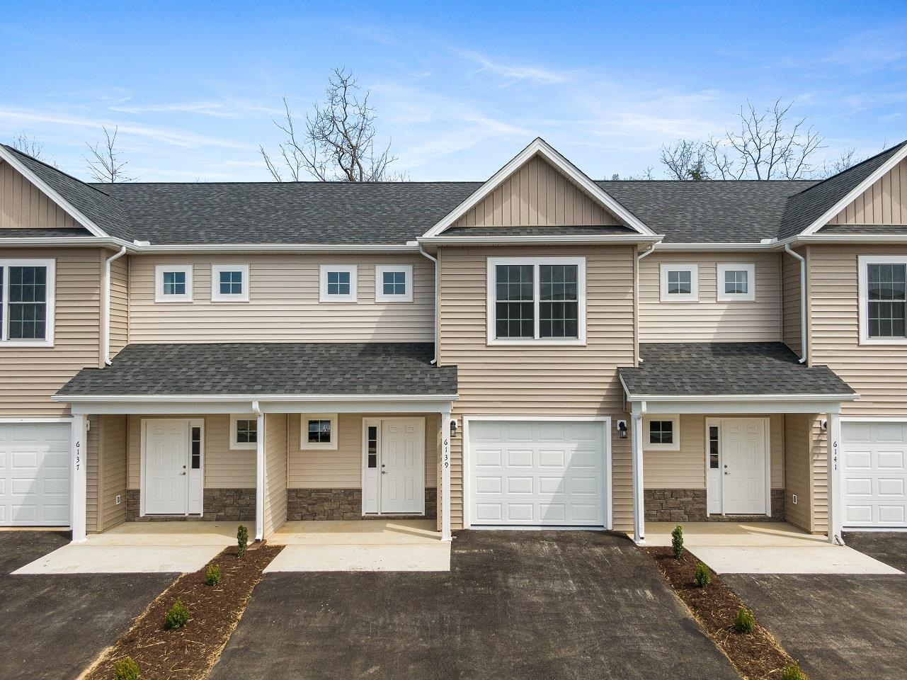 6139 Warren Newcomb Drive Fairlawn VA 24141