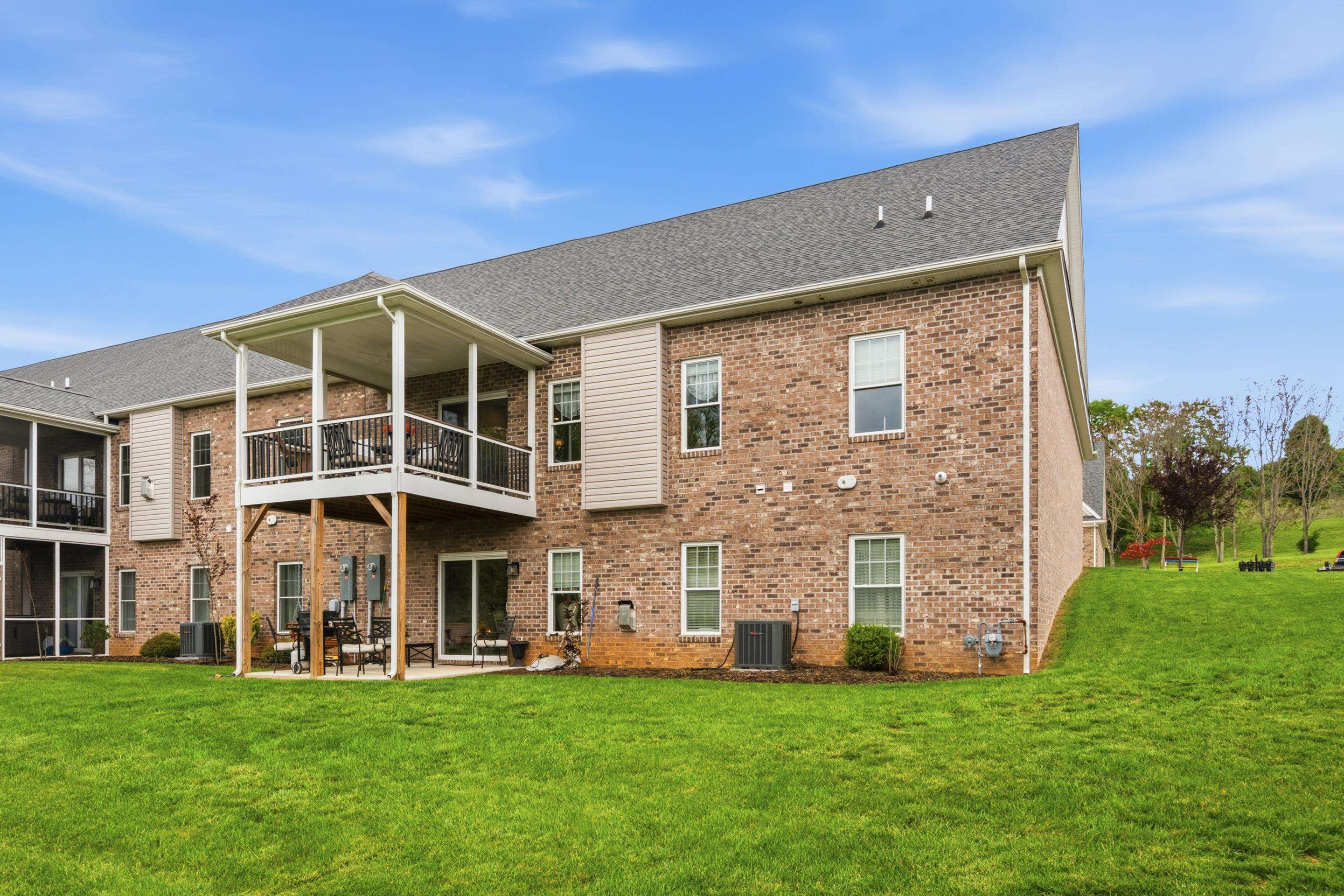 8482 Whistling Straits Drive Radford VA 24141