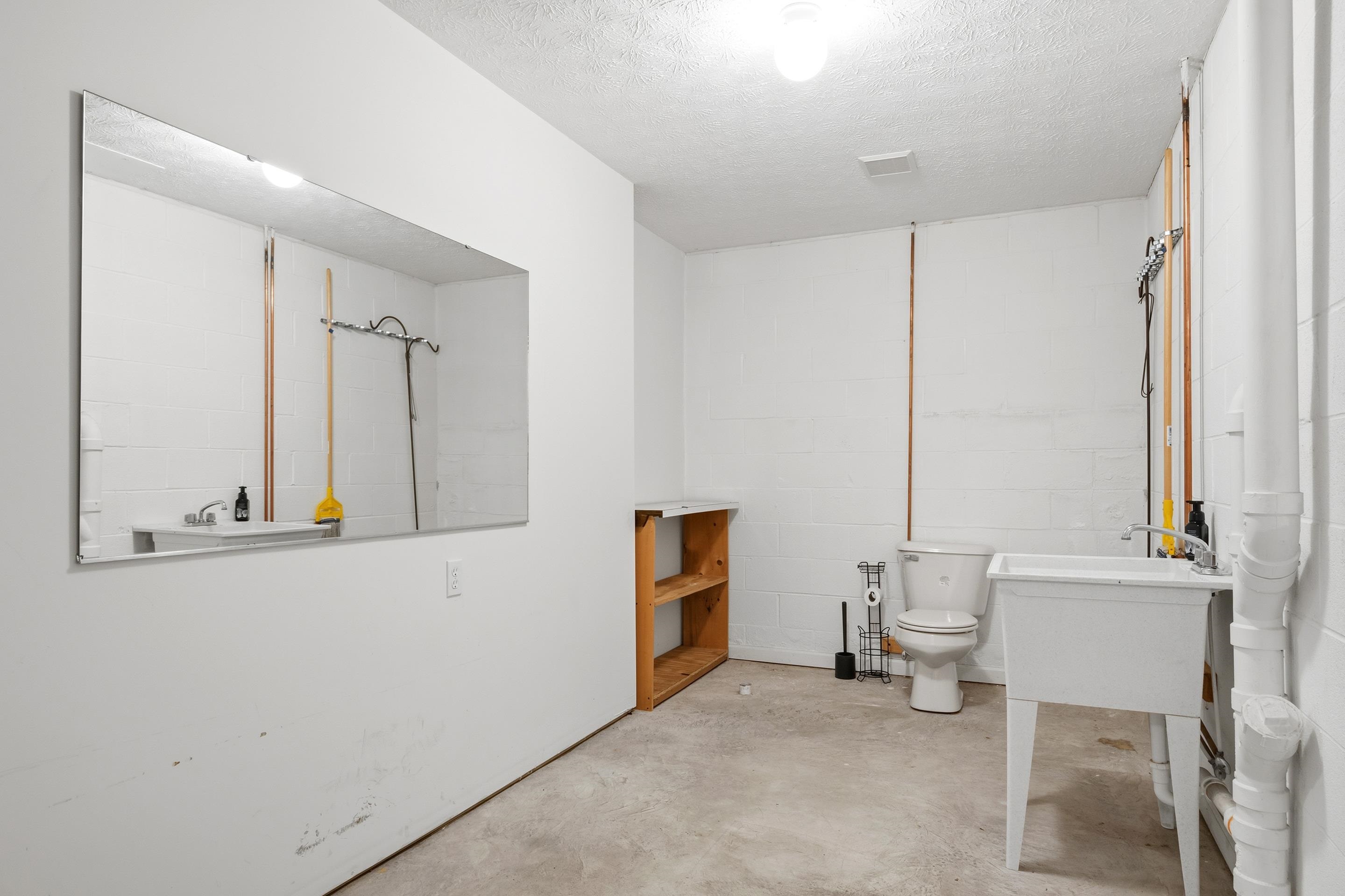 145 Justin Lane Christiansburg VA 24073