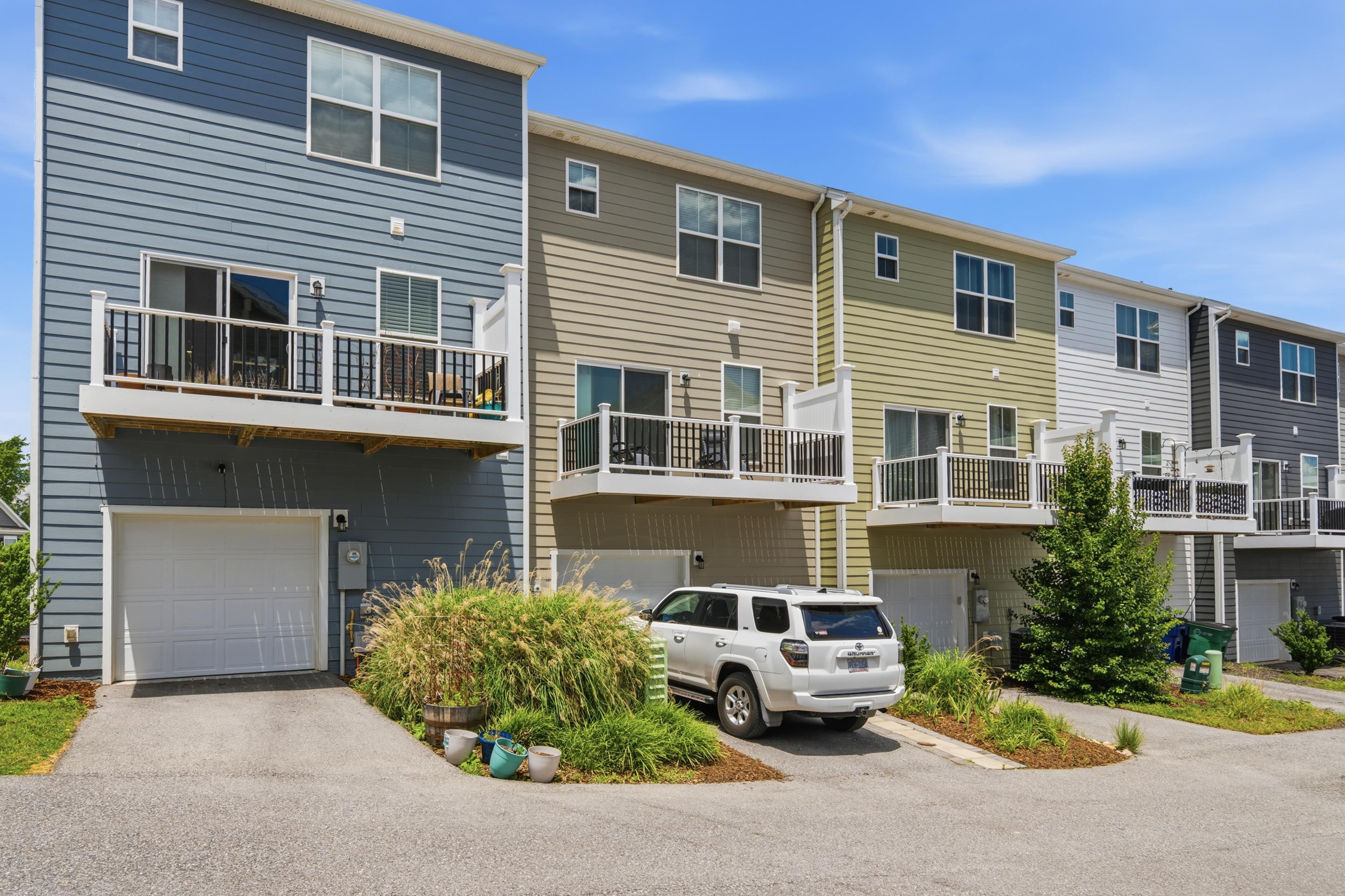 340 Hamilton Avenue NW Christiansburg VA 24073
