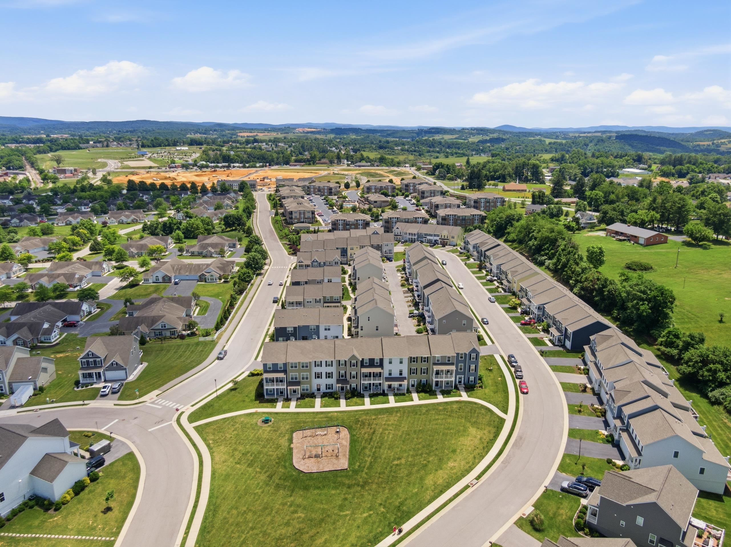 340 Hamilton Avenue NW Christiansburg VA 24073