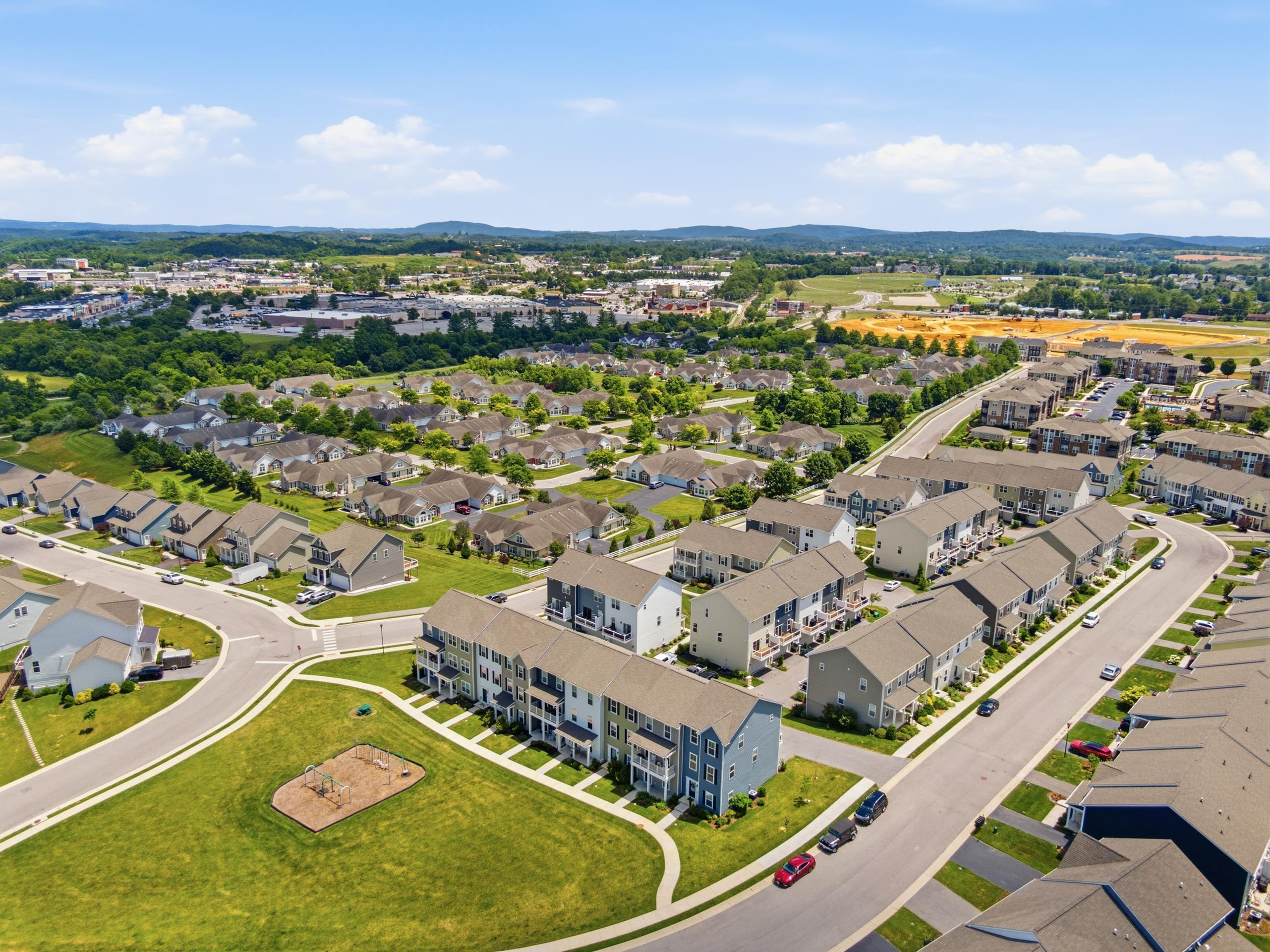 340 Hamilton Avenue NW Christiansburg VA 24073