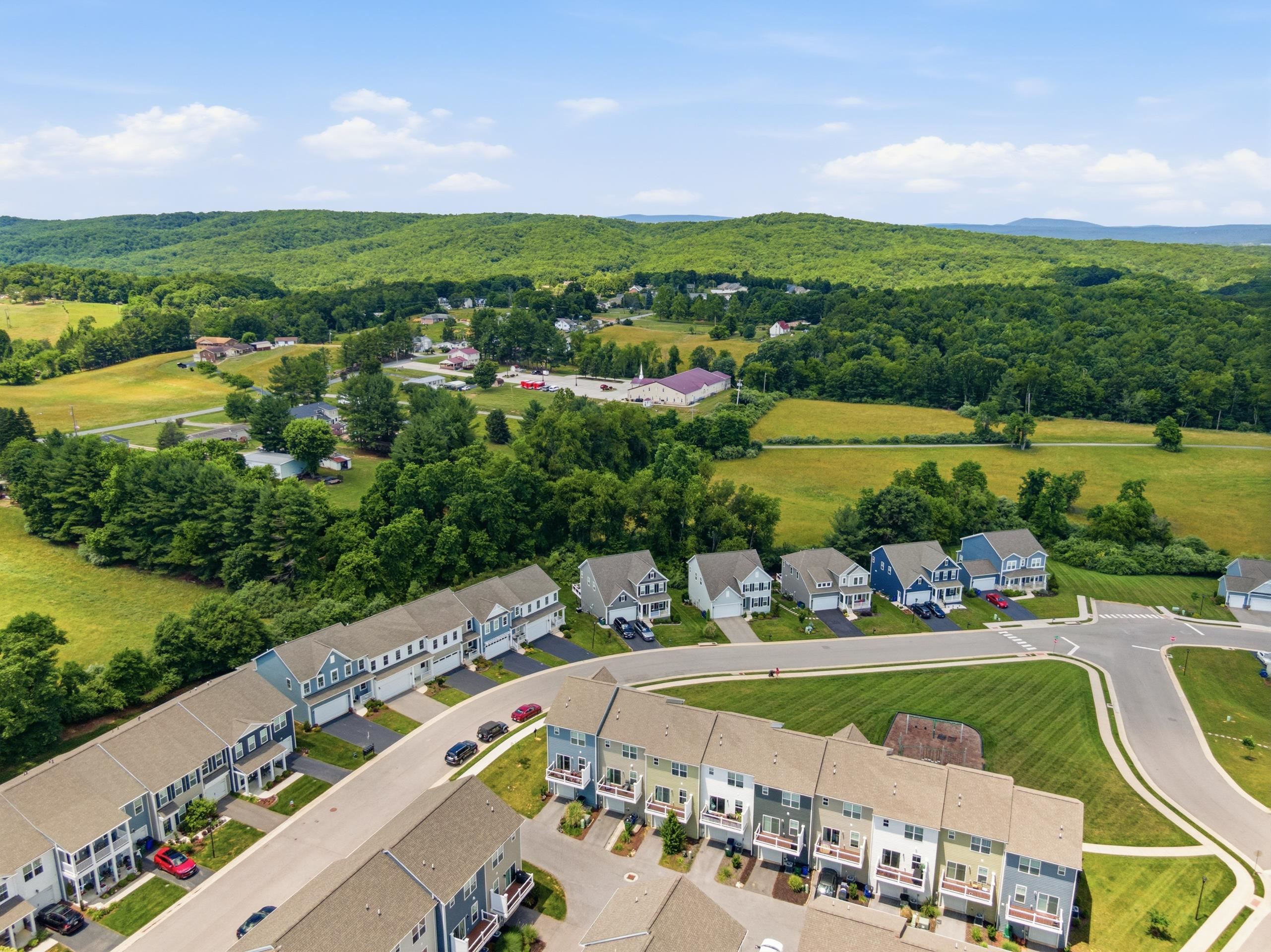 340 Hamilton Avenue NW Christiansburg VA 24073