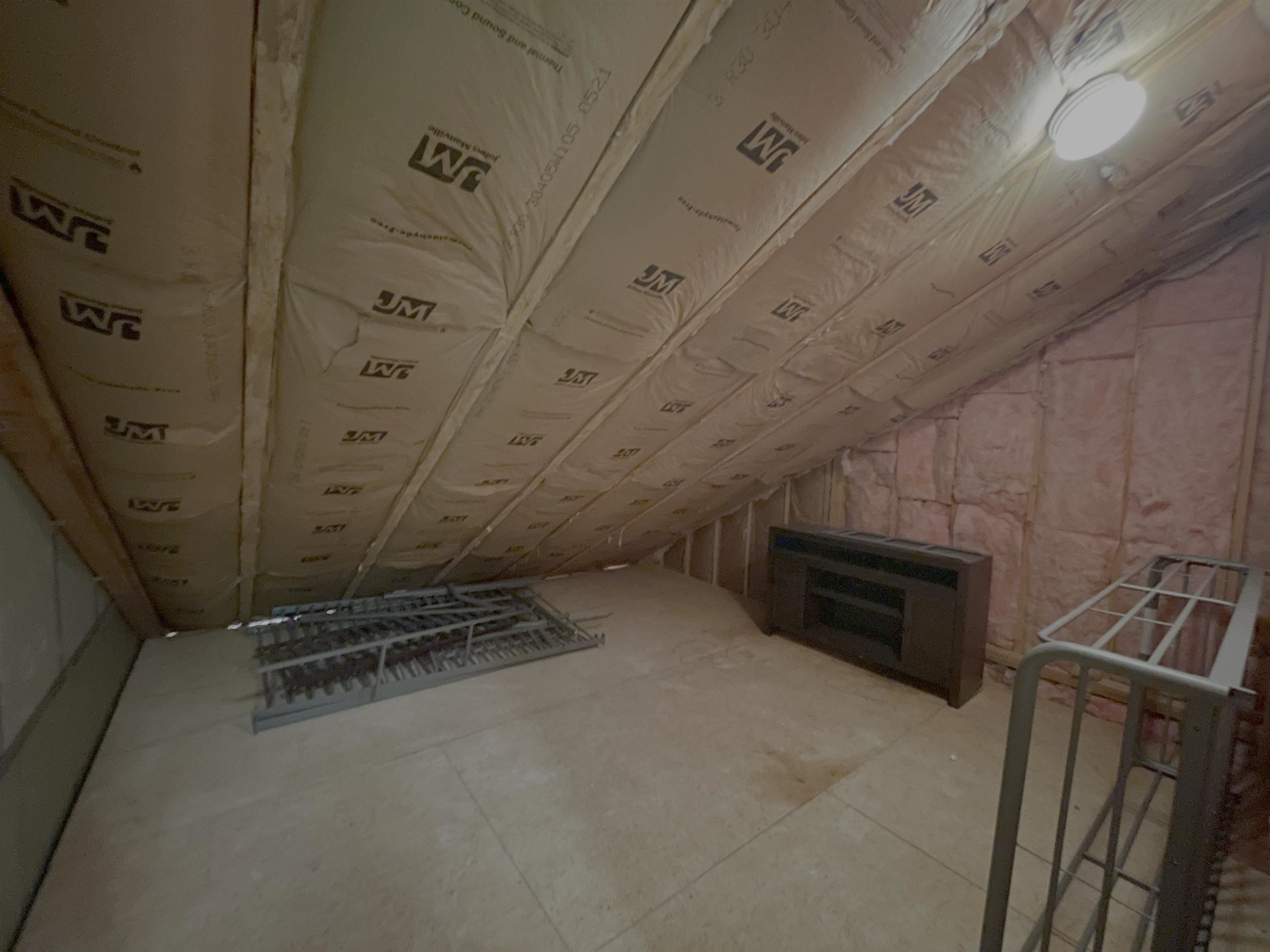 2542 Blossom Trail W Blacksburg VA 24060