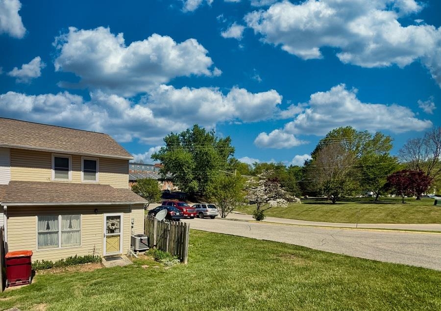 302 New Kent Road Blacksburg VA 24060