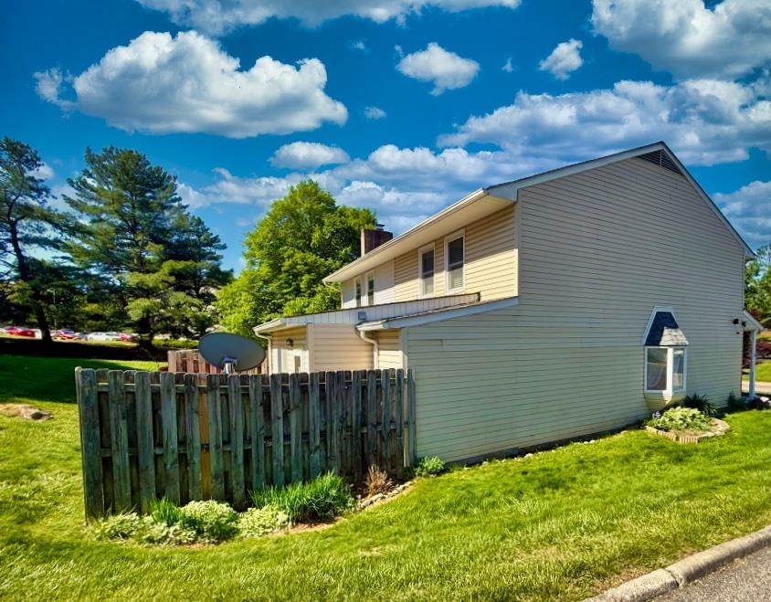 302 New Kent Road Blacksburg VA 24060