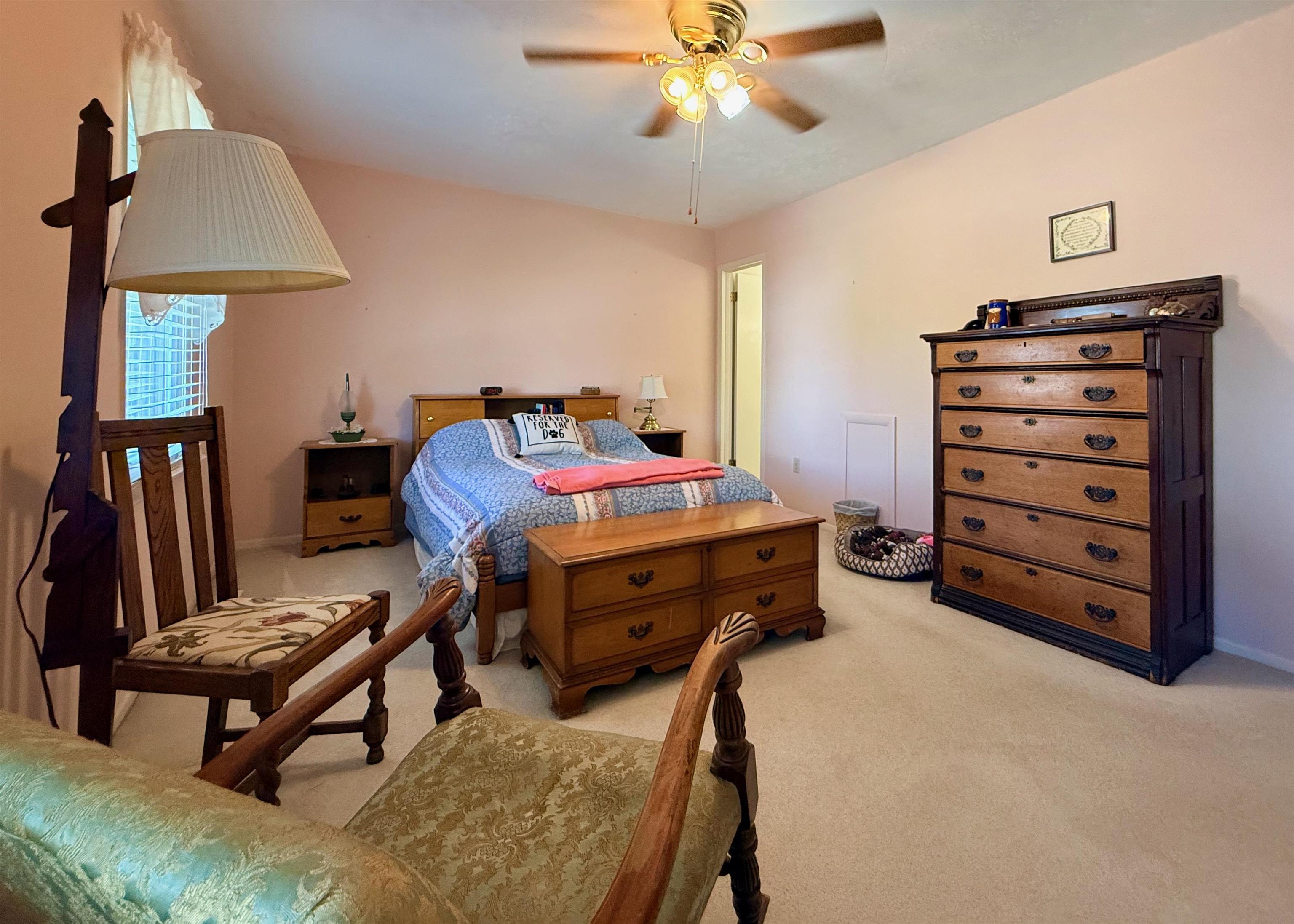 302 New Kent Road Blacksburg VA 24060