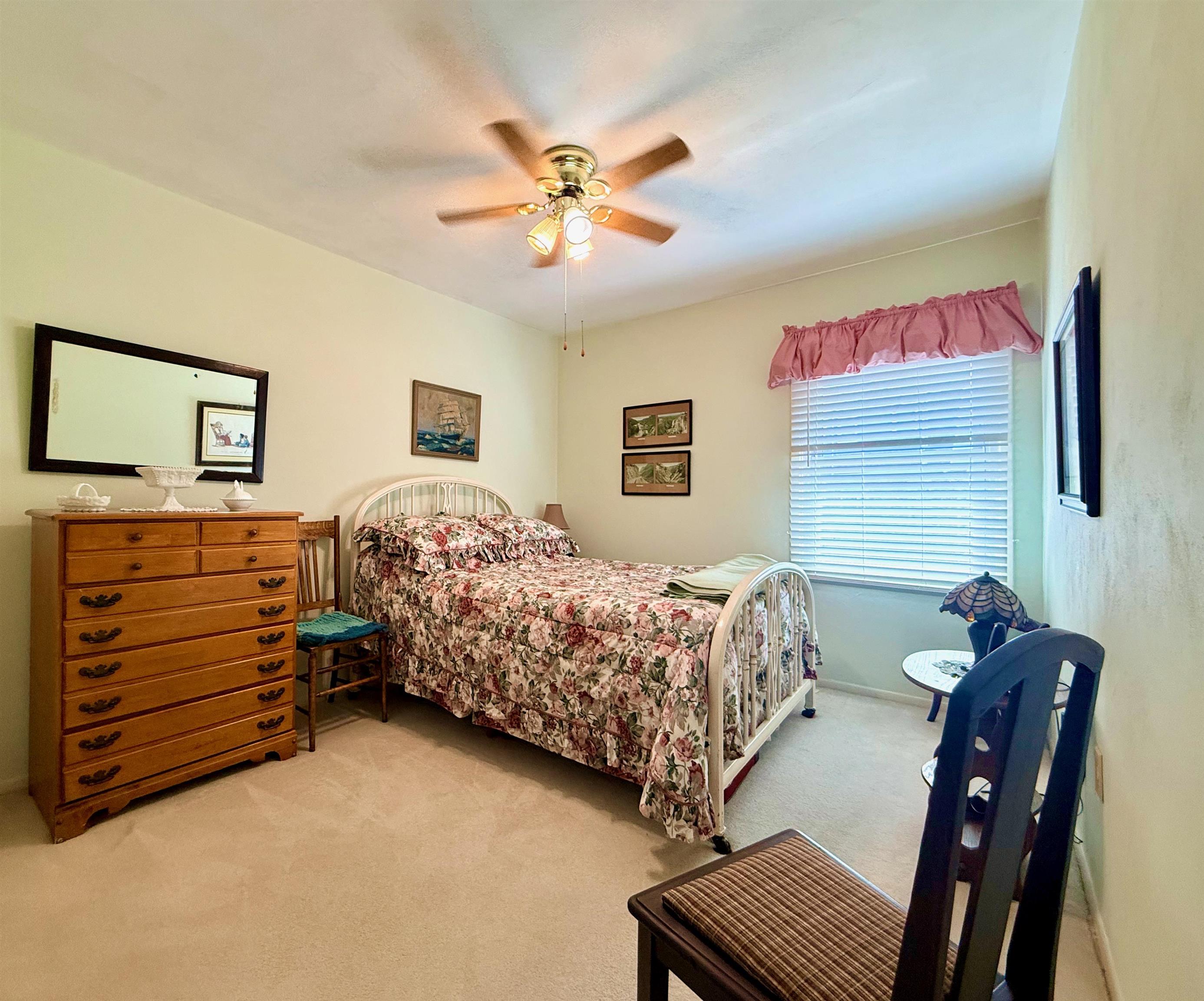 302 New Kent Road Blacksburg VA 24060