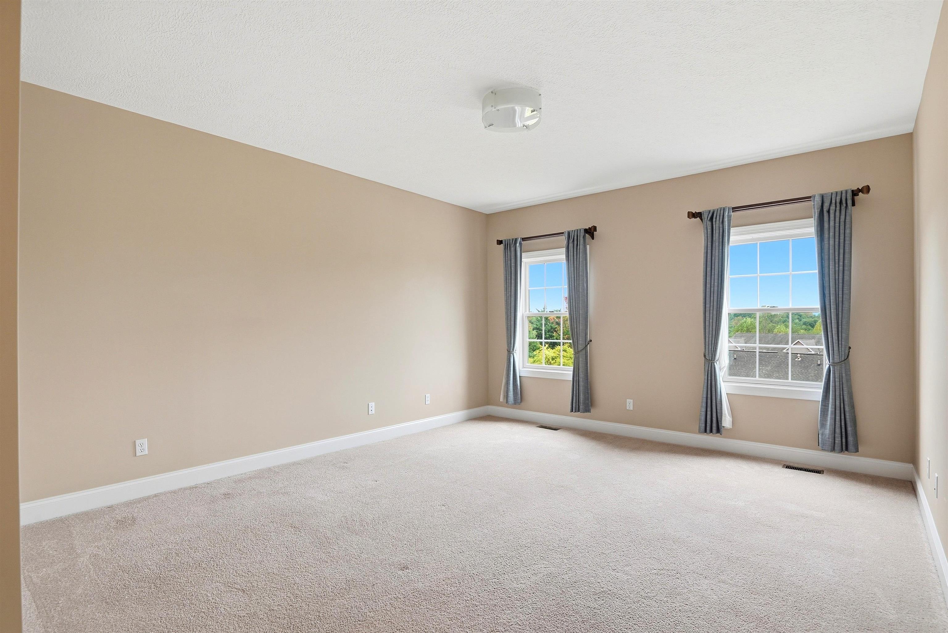2522 Blossom Trail W Blacksburg VA 24060