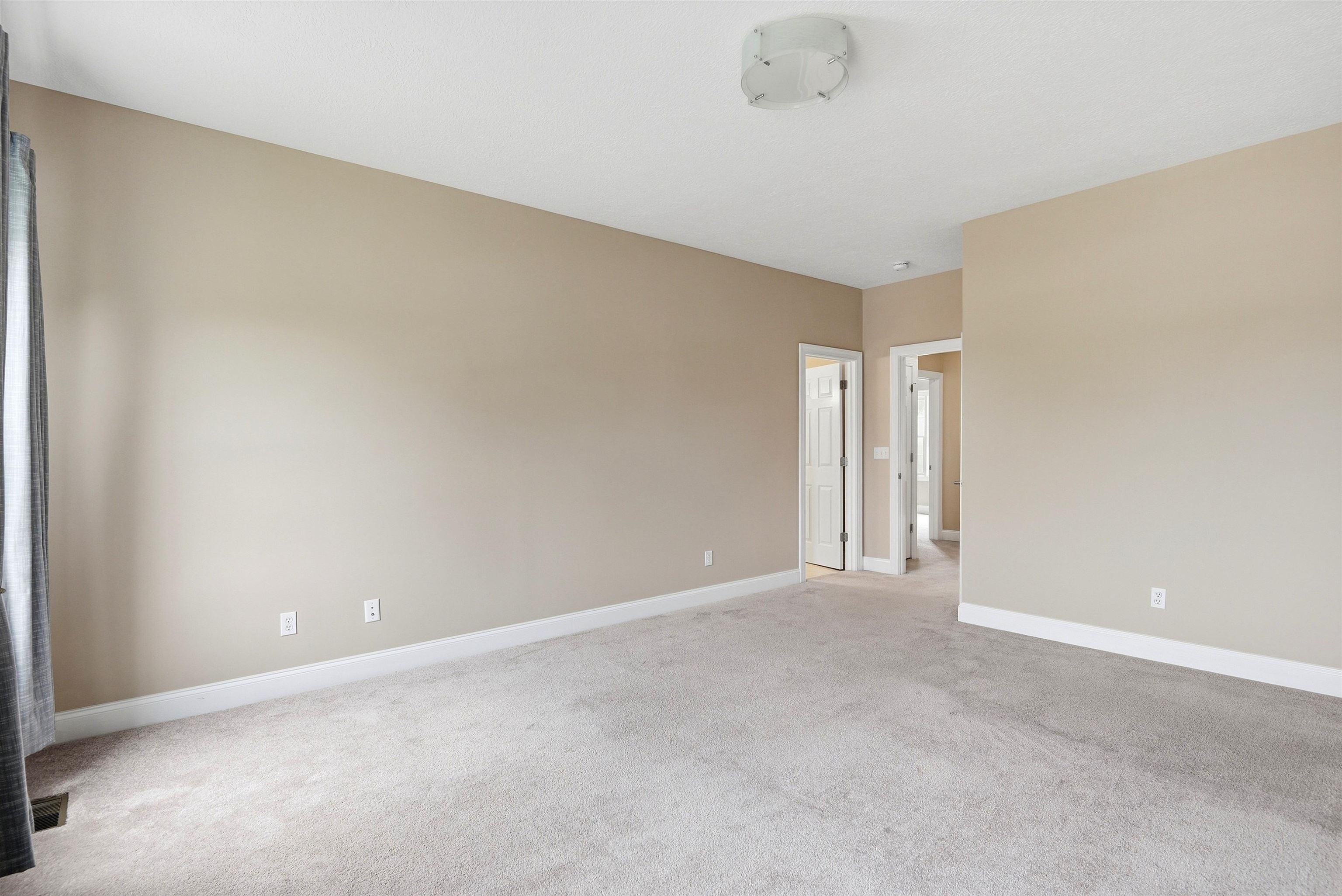 2522 Blossom Trail W Blacksburg VA 24060