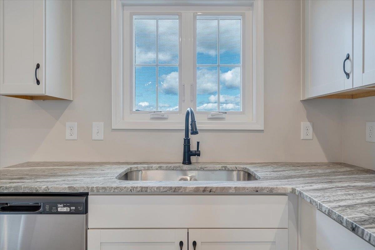 2006 Kyles Way Blacksburg VA 24060