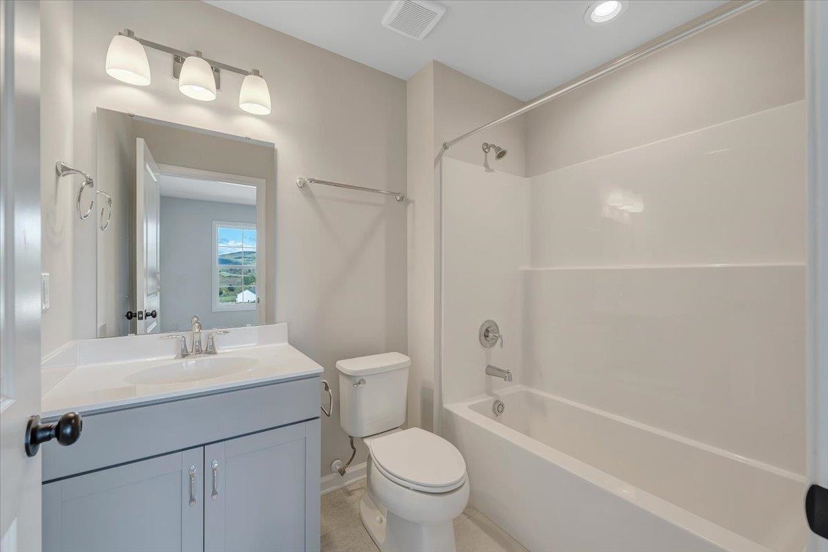 2006 Kyles Way Blacksburg VA 24060