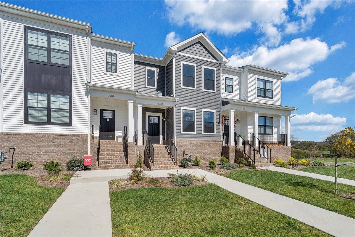 2006 Kyles Way Blacksburg VA 24060