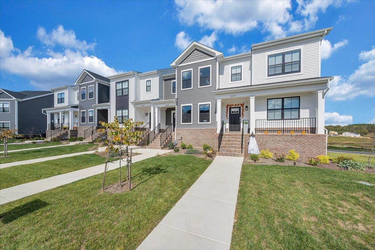 2006 Kyles Way Blacksburg VA 24060