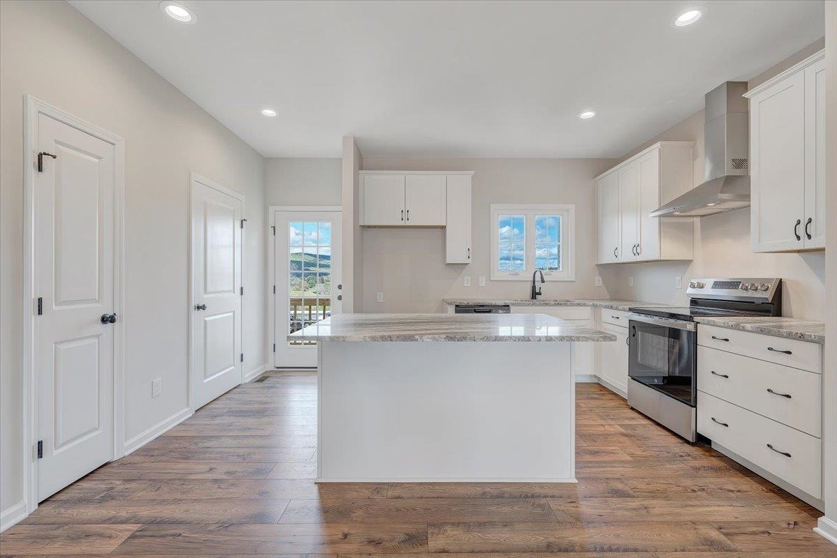 2006 Kyles Way Blacksburg VA 24060