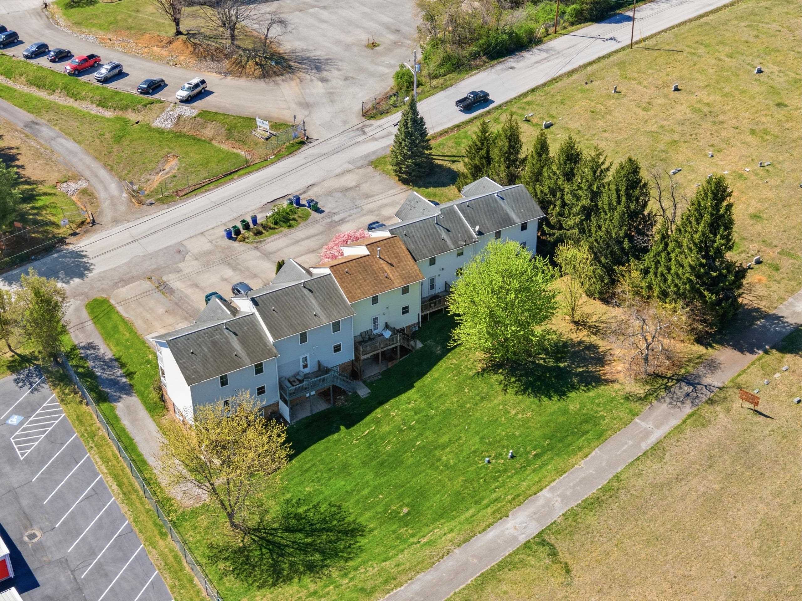 130 Warren Street Christiansburg VA 24073