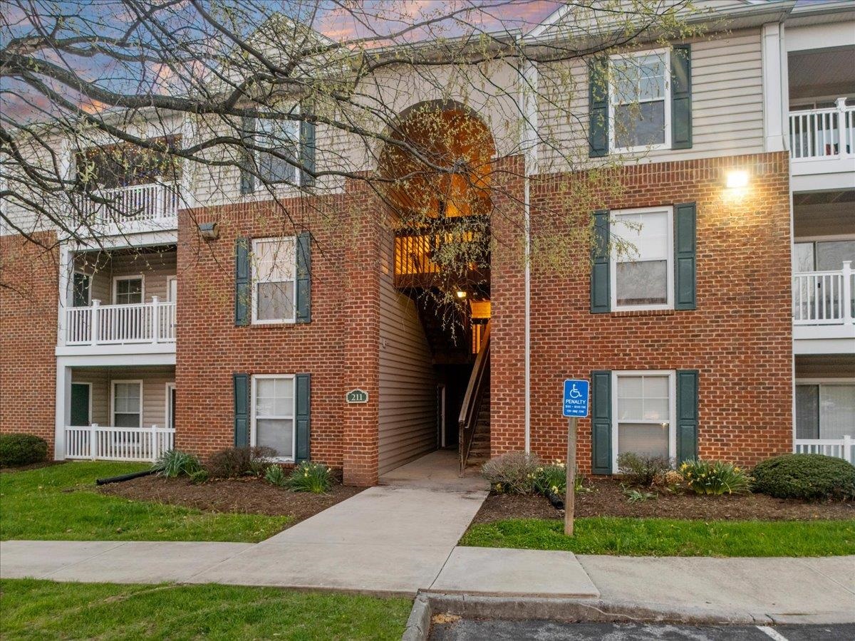 211 S Knollwood Drive Blacksburg VA 24060