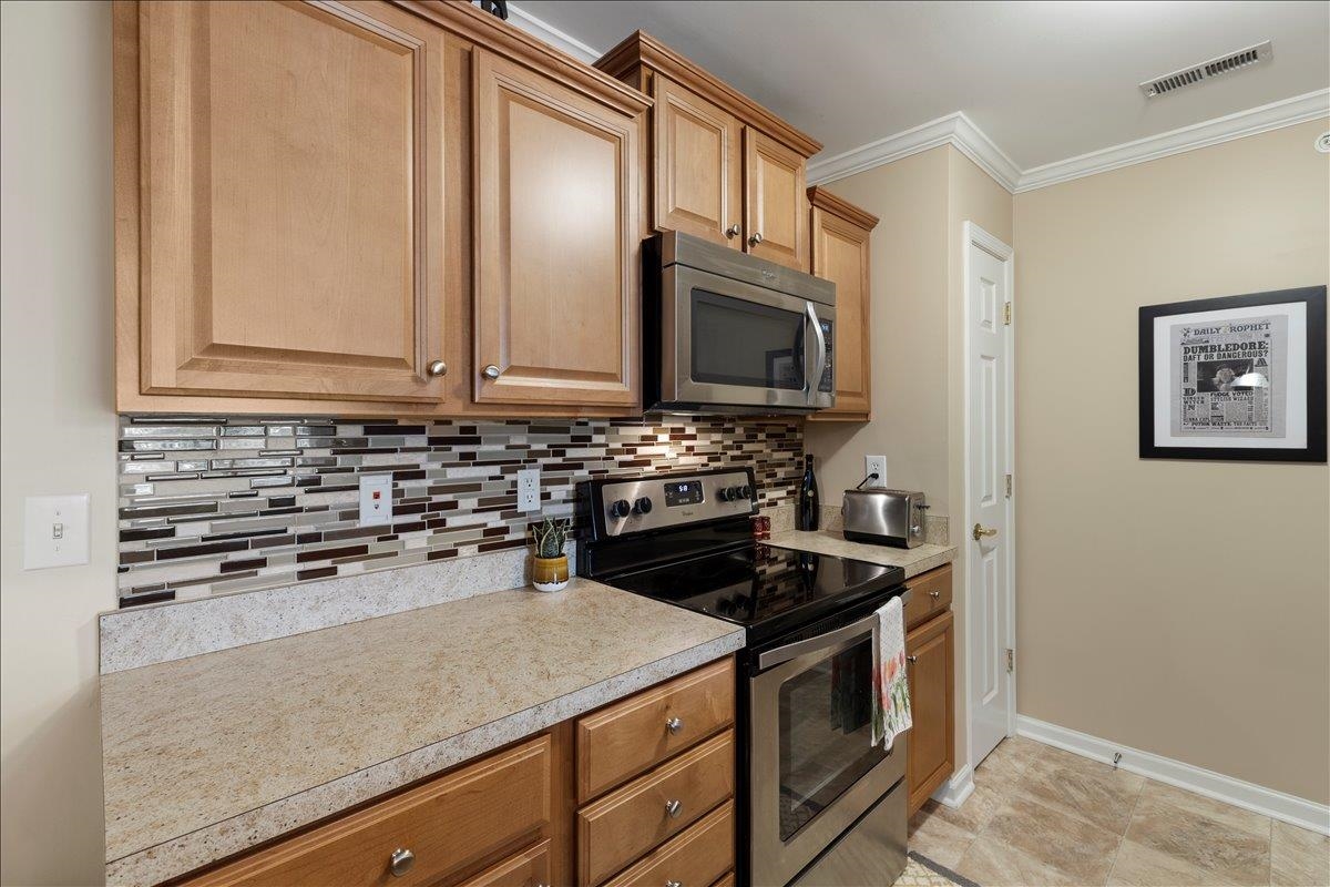 211 S Knollwood Drive Blacksburg VA 24060