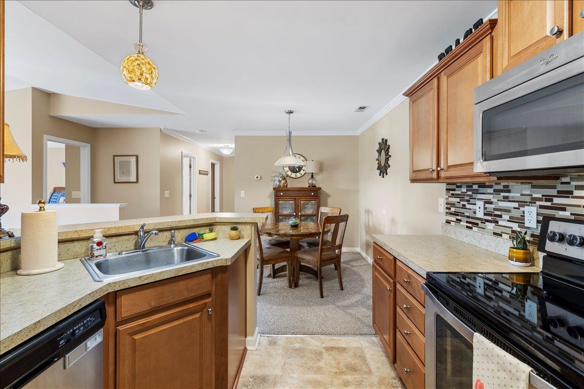 211 S Knollwood Drive Blacksburg VA 24060