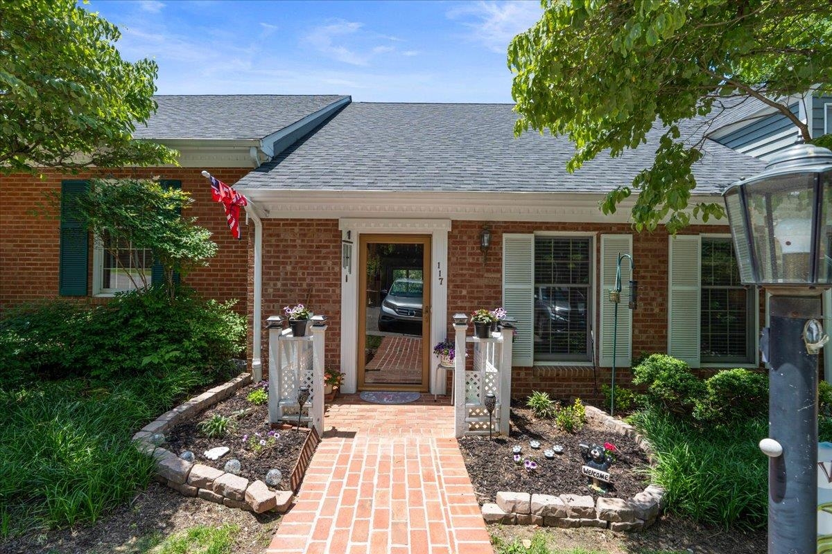 117 Greenbriar Drive Radford VA 24141