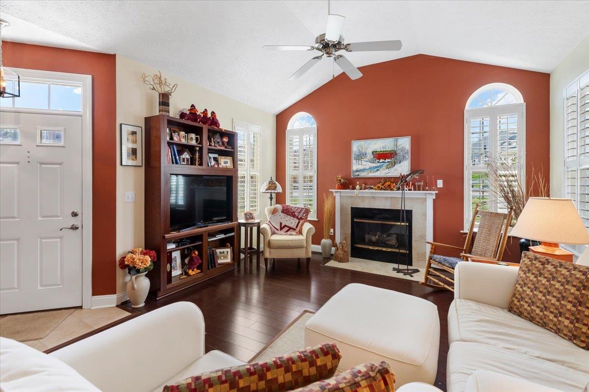 45 Washington Avenue Christiansburg VA 24073