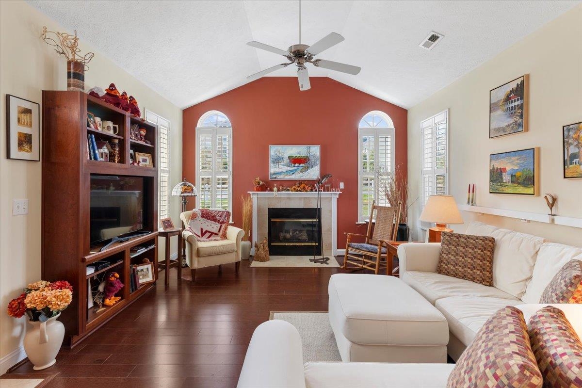 45 Washington Avenue Christiansburg VA 24073