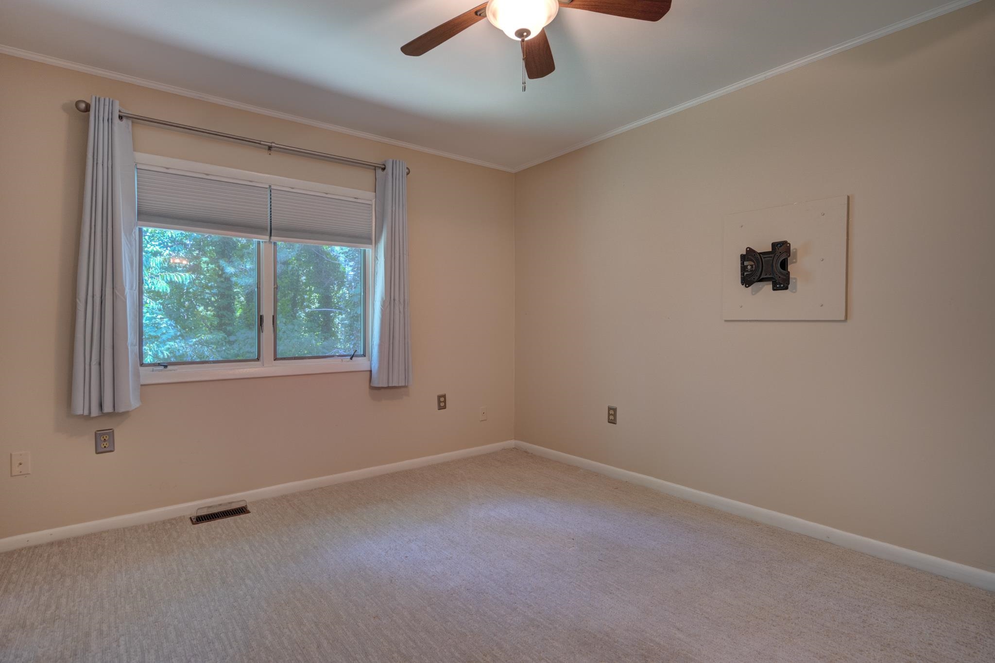 329 Shenandoah Circle Blacksburg VA 24060