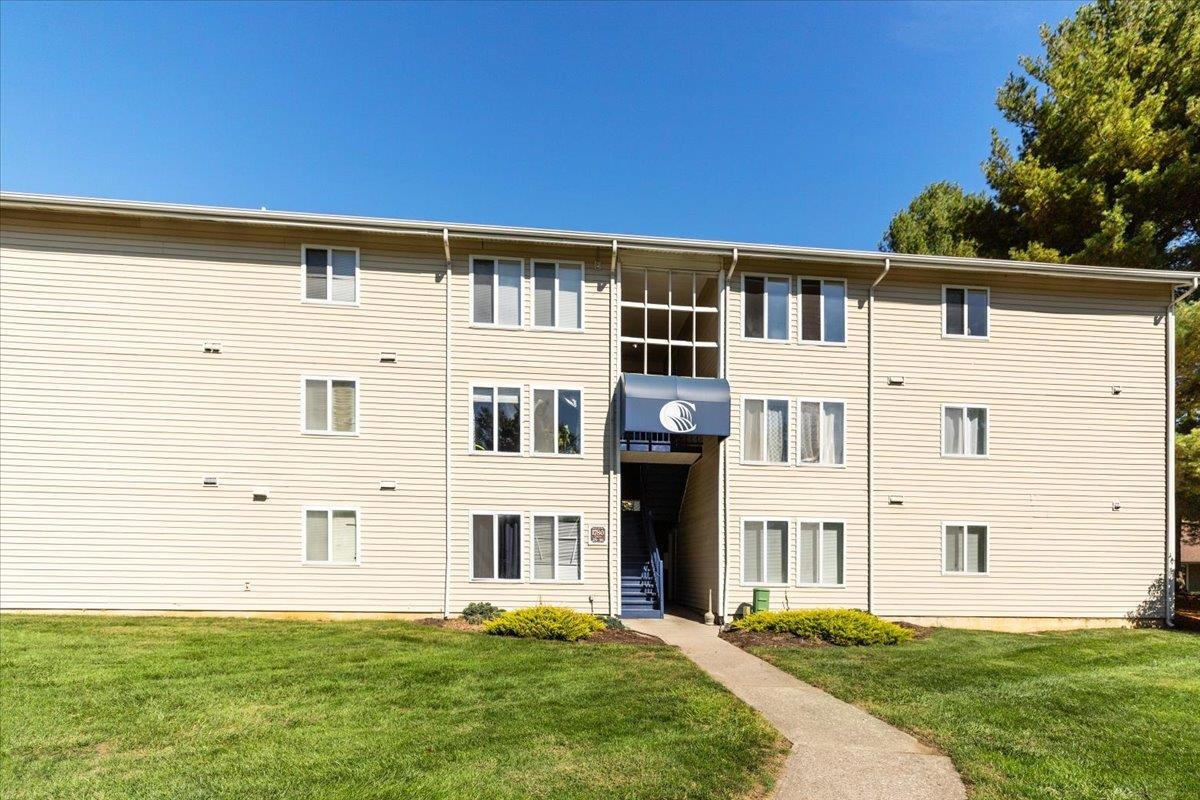 1780 Liberty Lane Blacksburg VA 24060