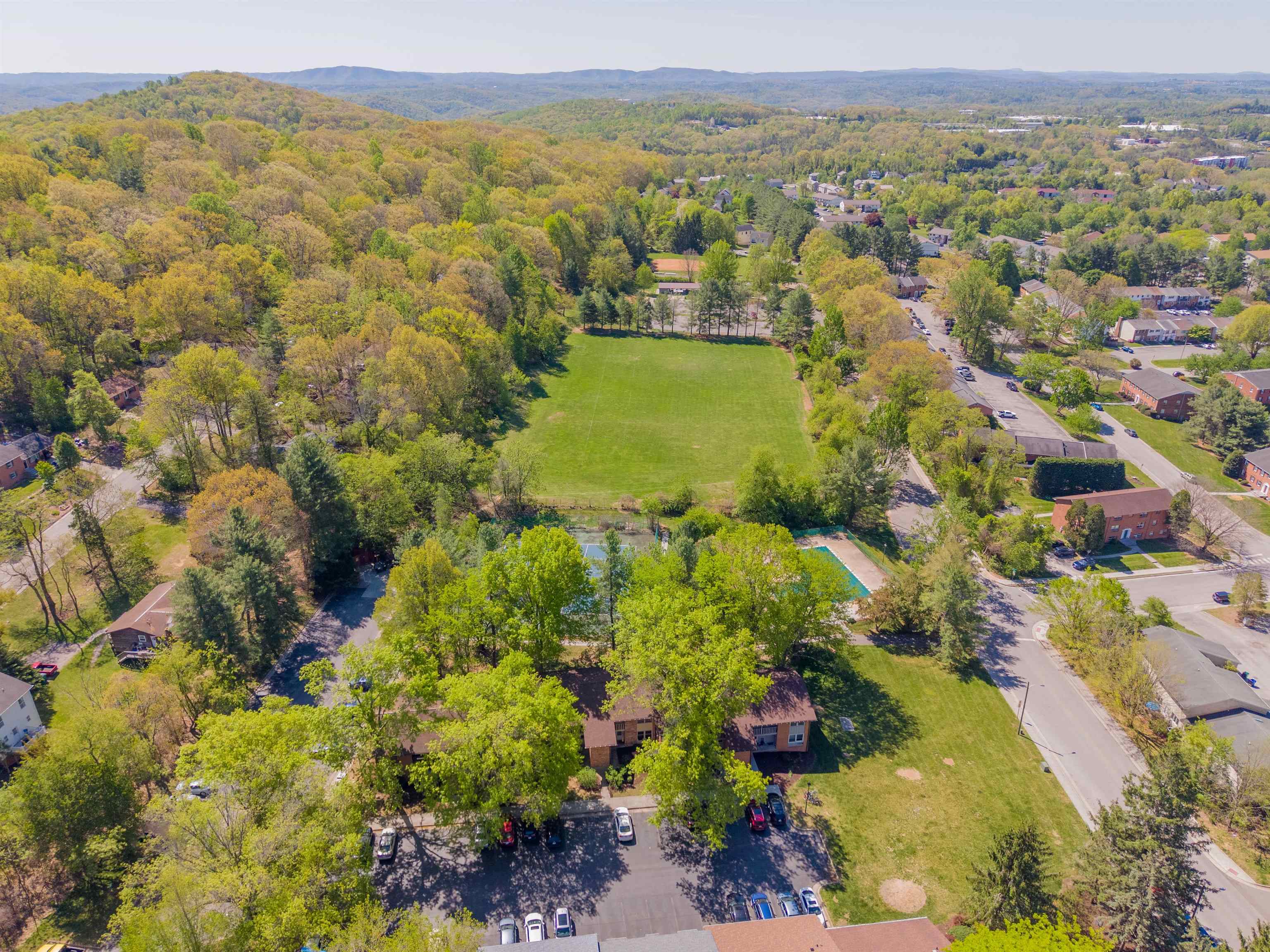1742 Donlee Drive Blacksburg VA 24060