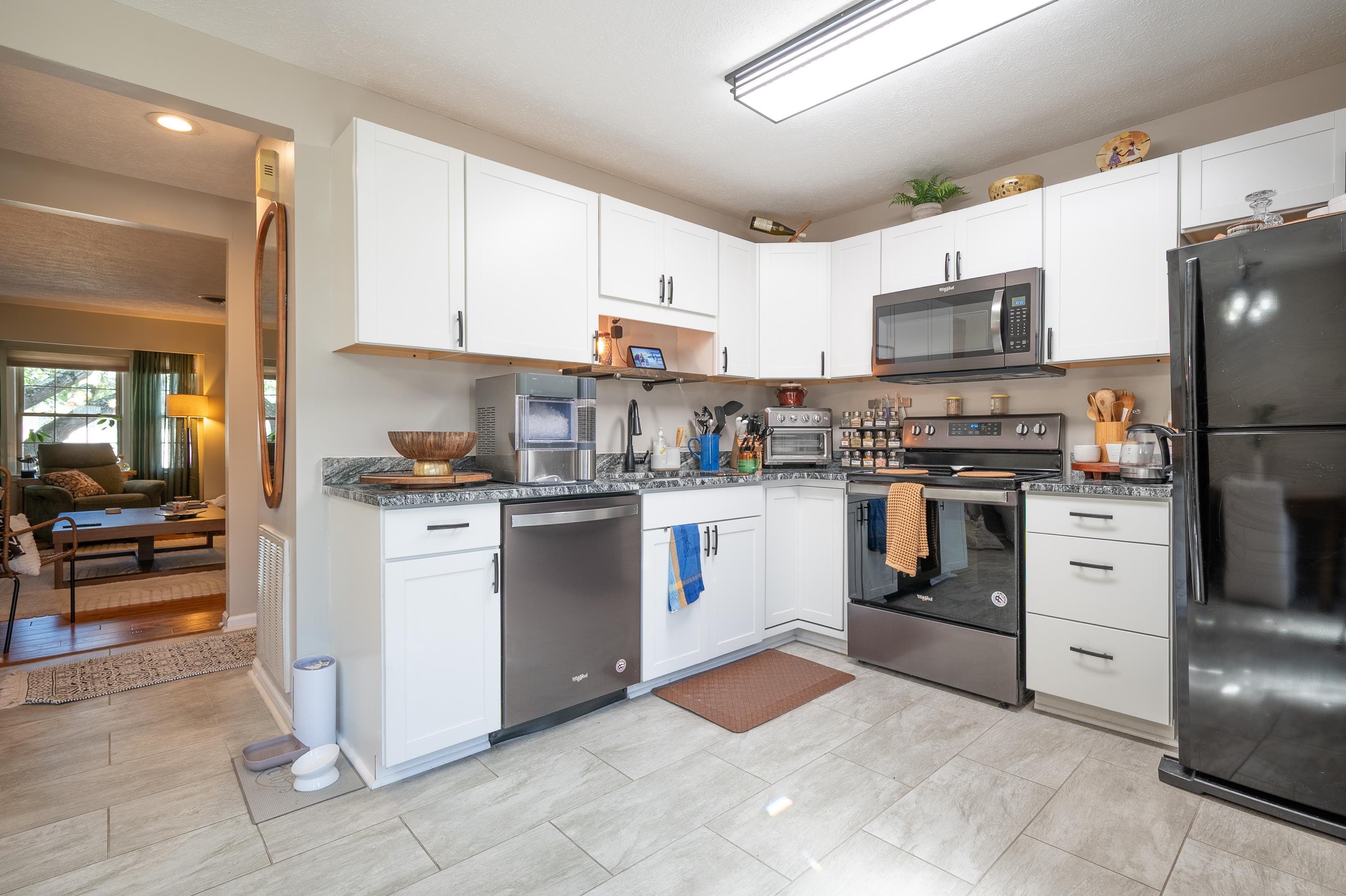 6660 Sagefield Avenue Fairlawn VA 24141