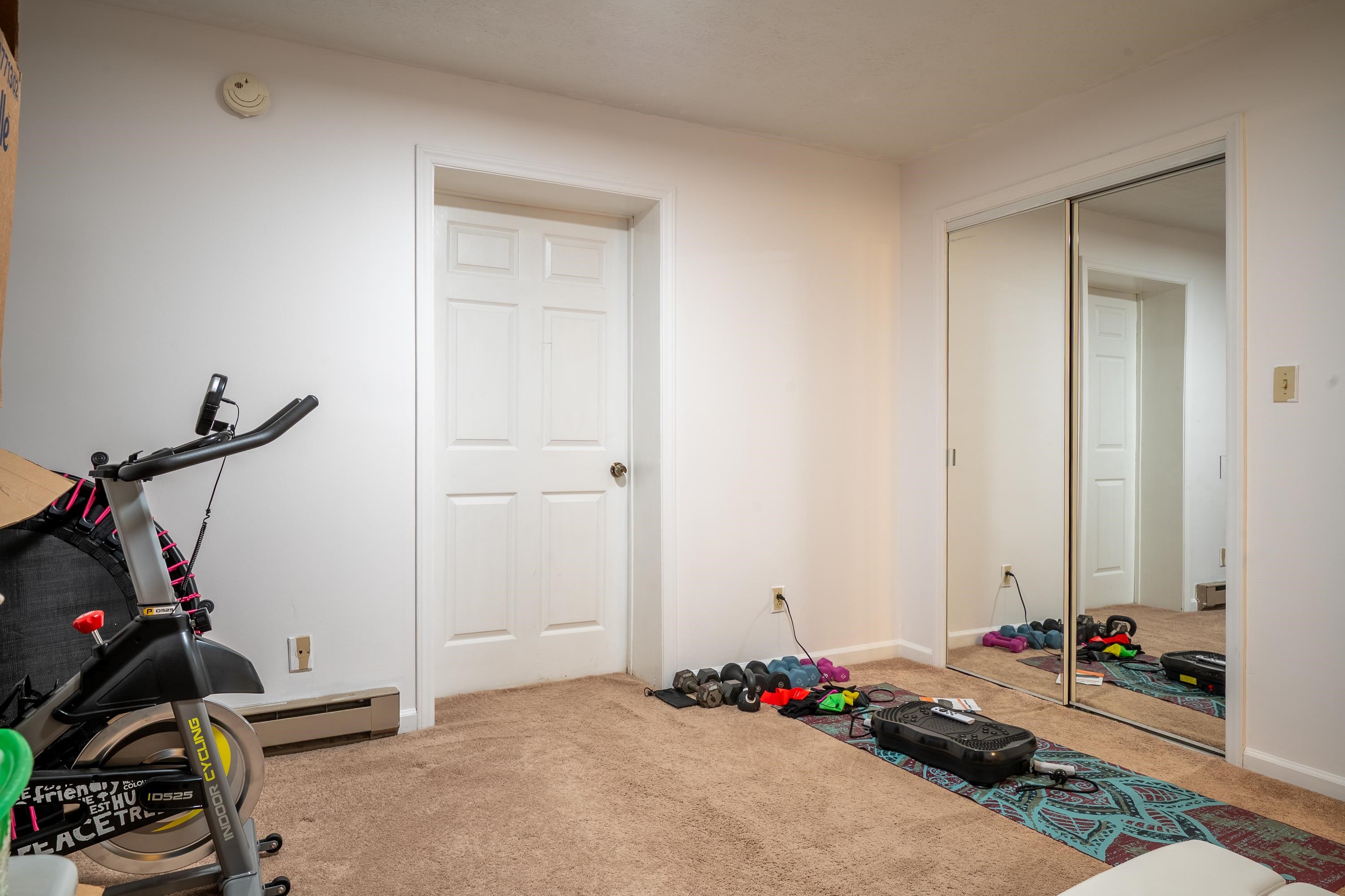 6660 Sagefield Avenue Fairlawn VA 24141