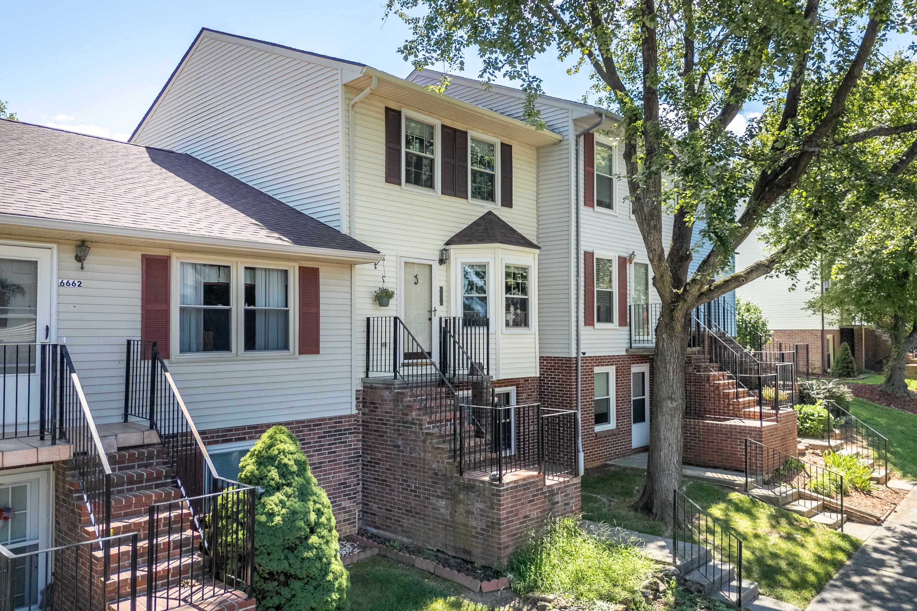 6660 Sagefield Avenue Fairlawn VA 24141