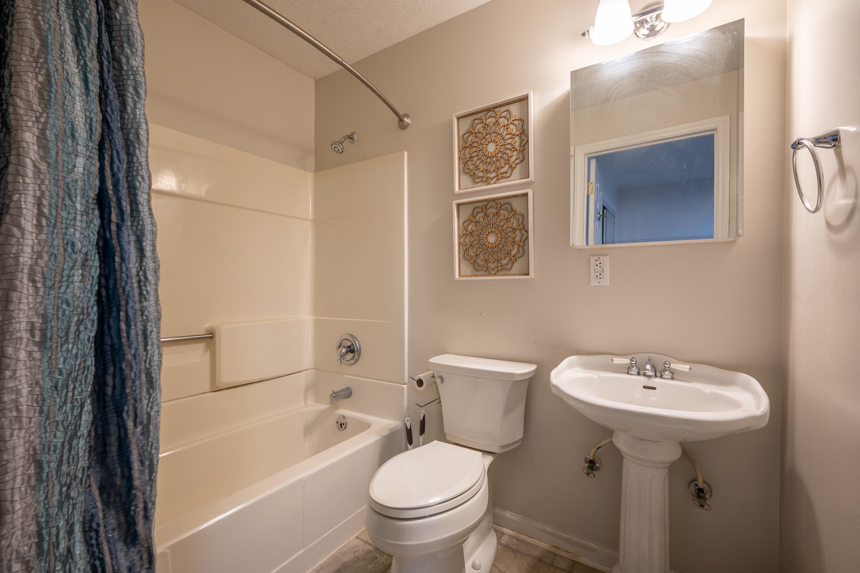6660 Sagefield Avenue Fairlawn VA 24141