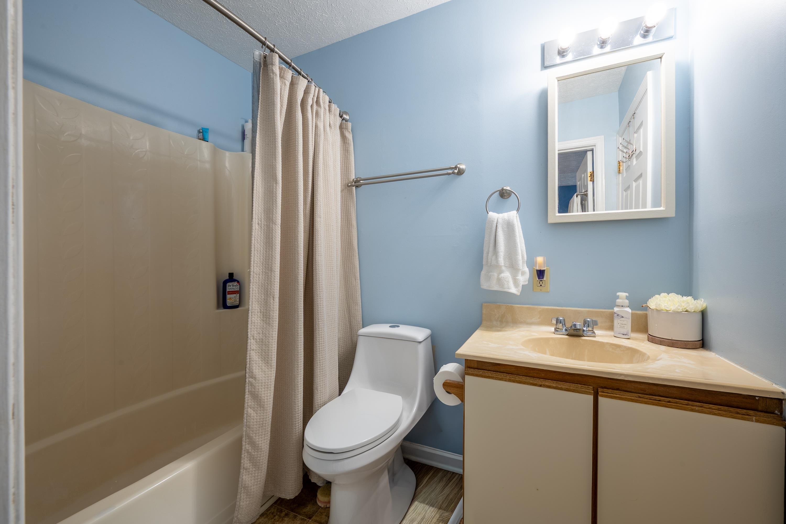 6660 Sagefield Avenue Fairlawn VA 24141