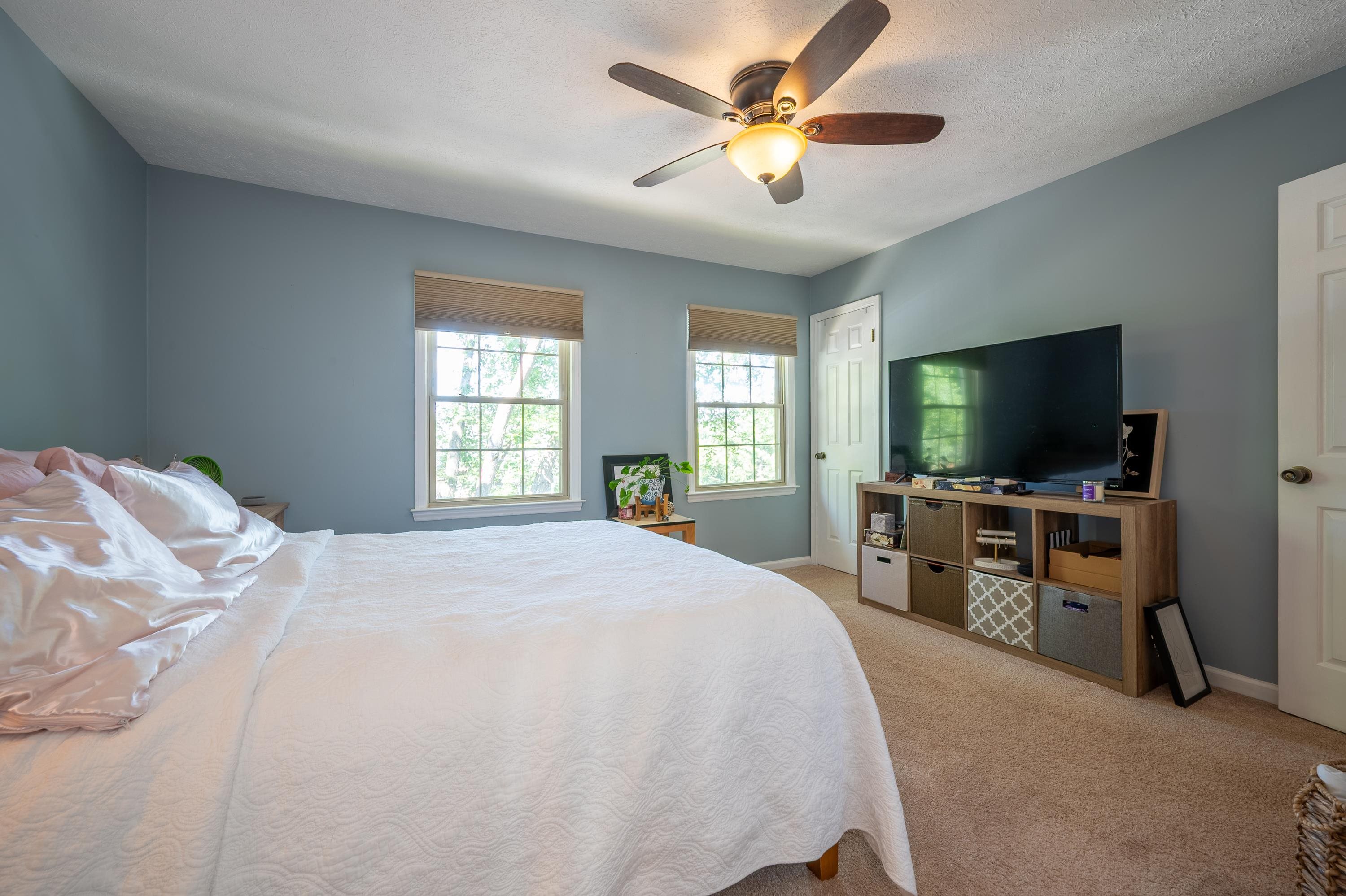 6660 Sagefield Avenue Fairlawn VA 24141
