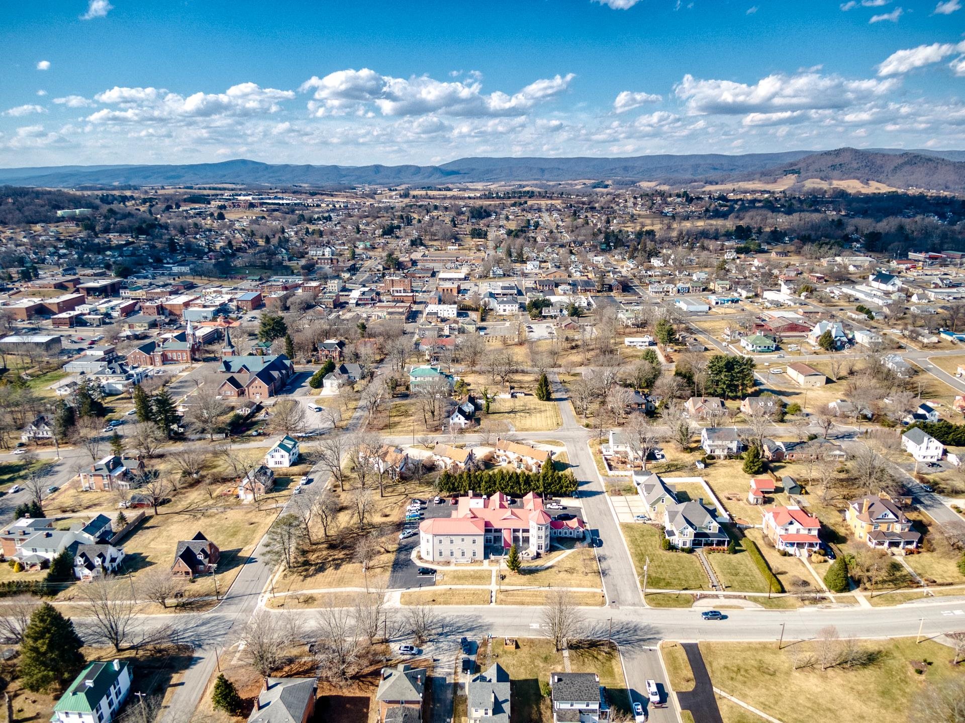 210 E Withers Road Wytheville VA 24382