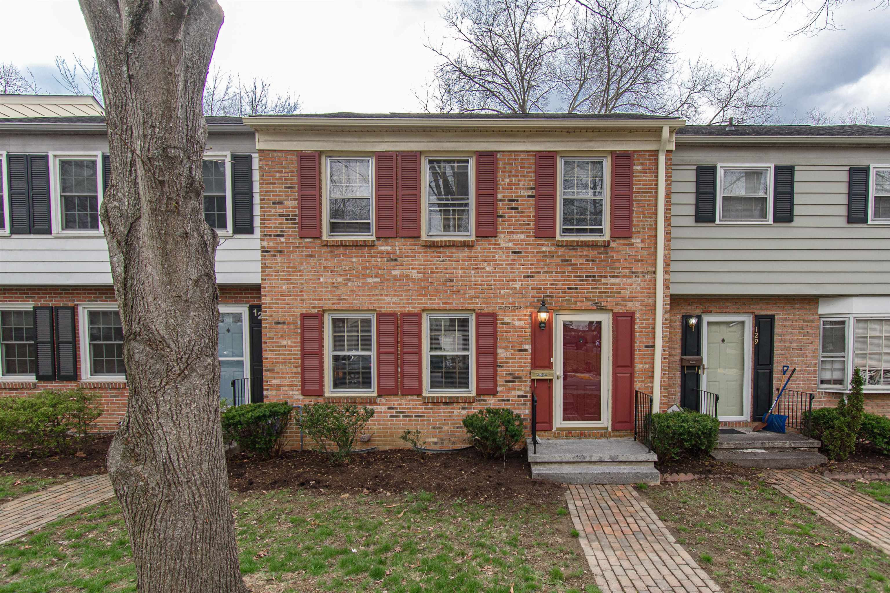 127 Huntington Lane Blacksburg VA 24060