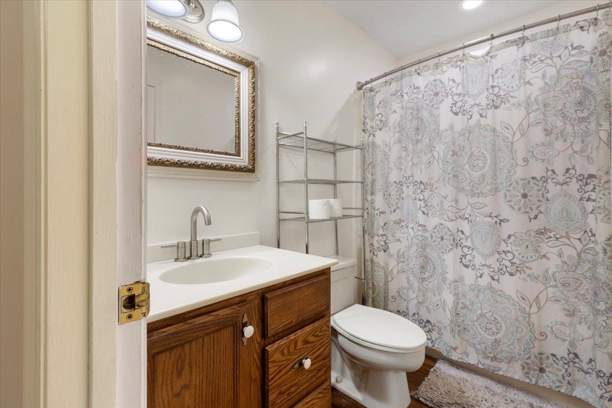 137 Greenbrier Drive Radford VA 24141