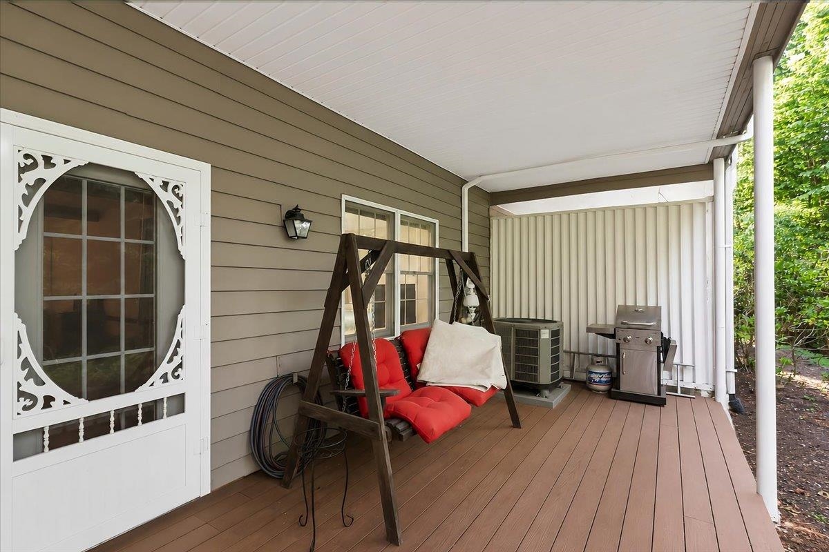 137 Greenbrier Drive Radford VA 24141