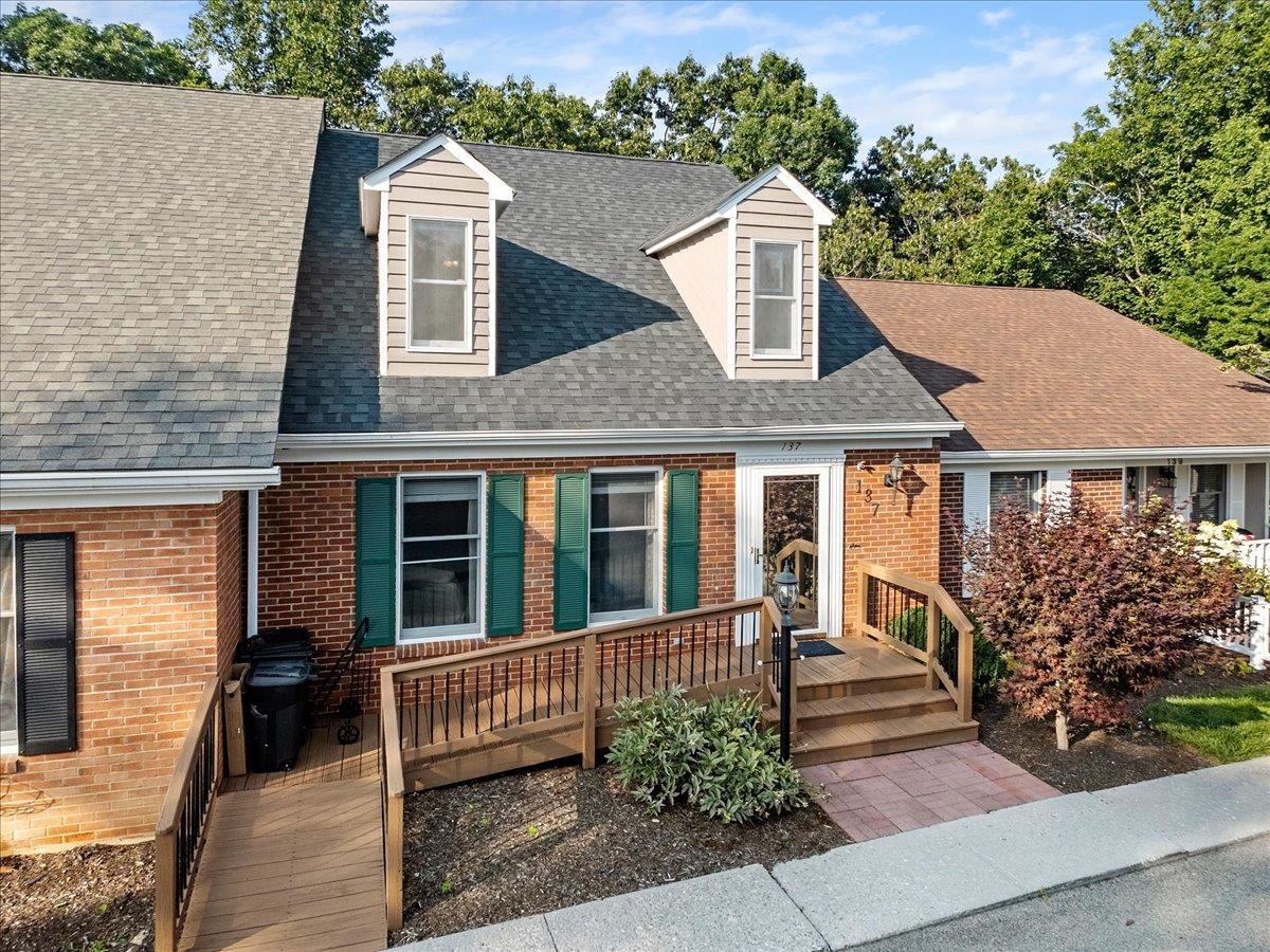 137 Greenbrier Drive Radford VA 24141