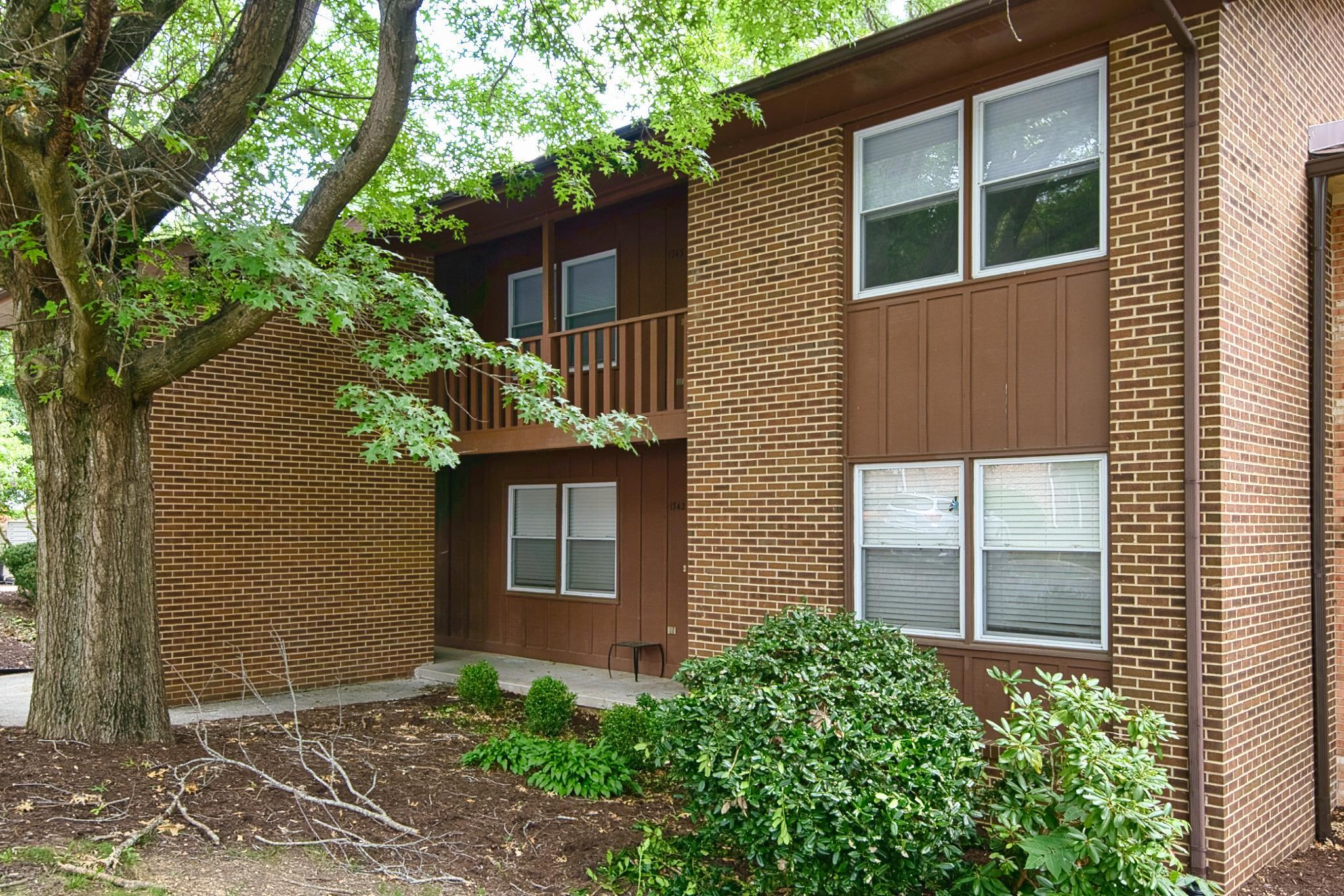 Blacksburg VA, 1743 Donlee Drive, Unit 202