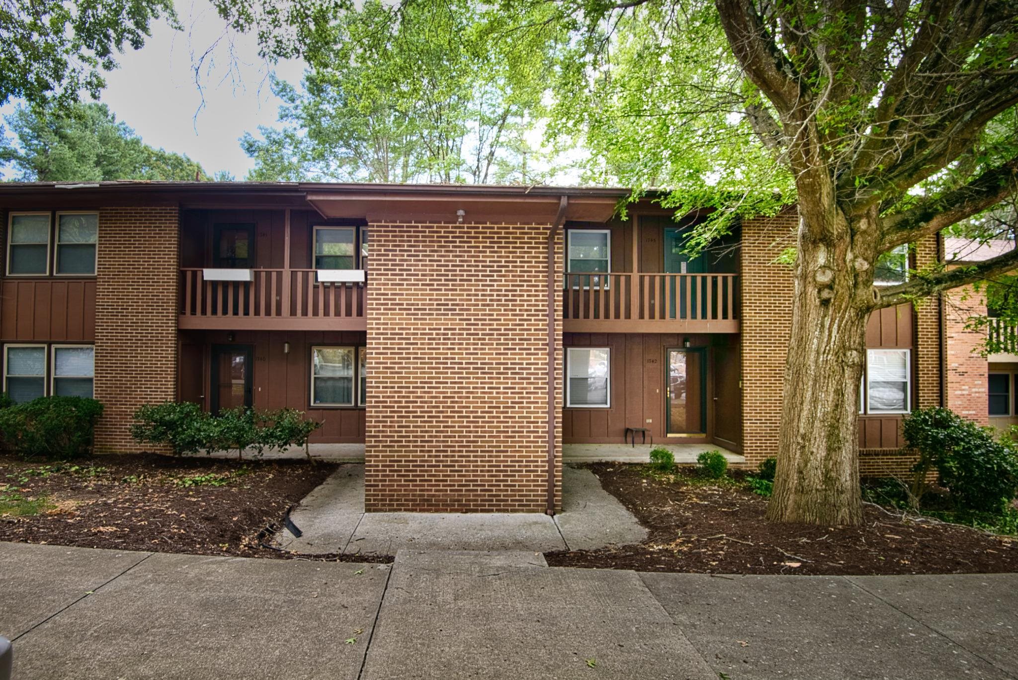 1743 Donlee Drive Blacksburg VA 24060