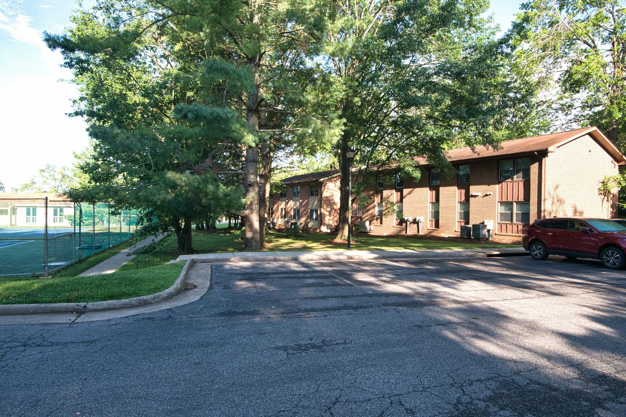 1743 Donlee Drive Blacksburg VA 24060