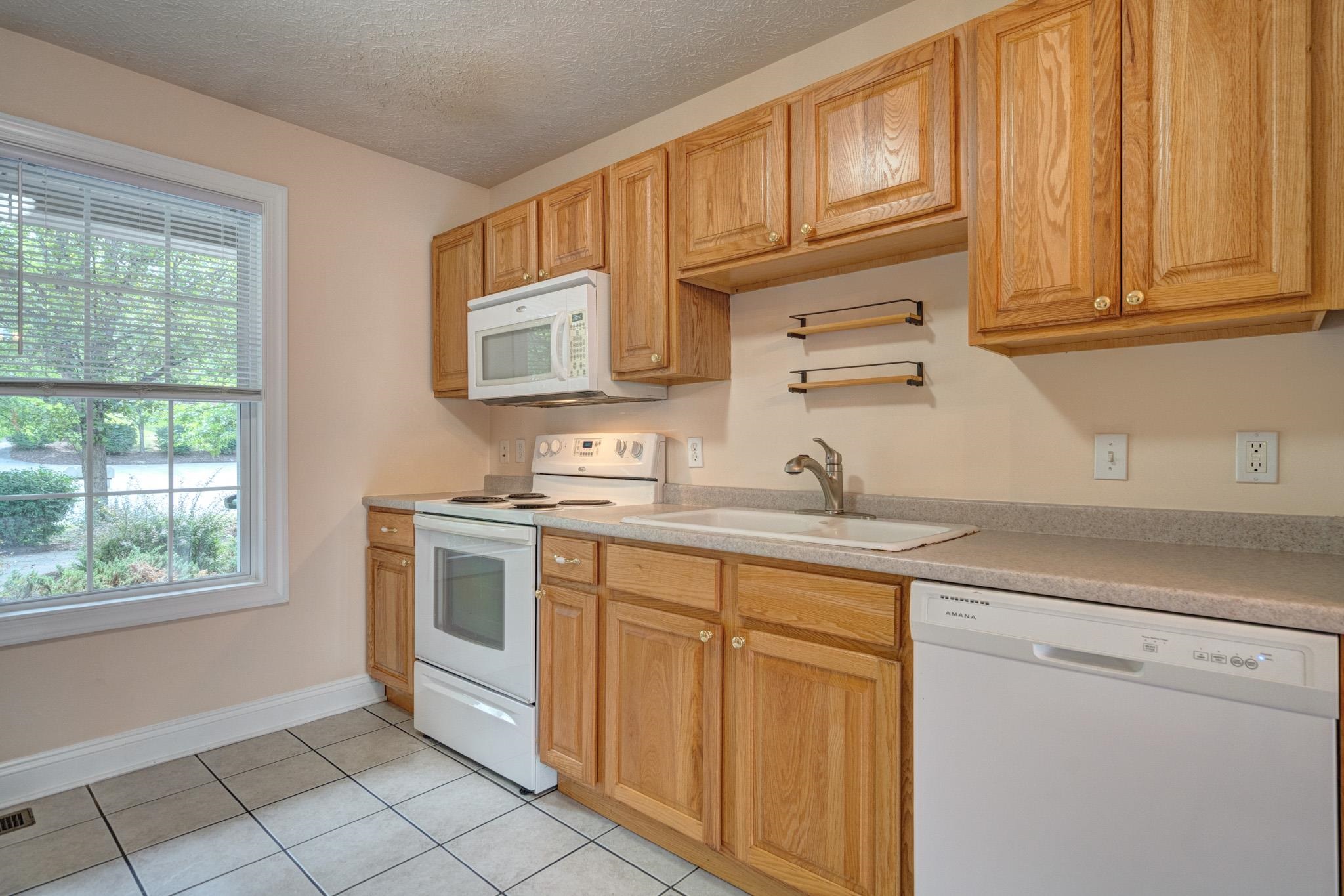 815 Oaktree Boulevard Christiansburg VA 24073